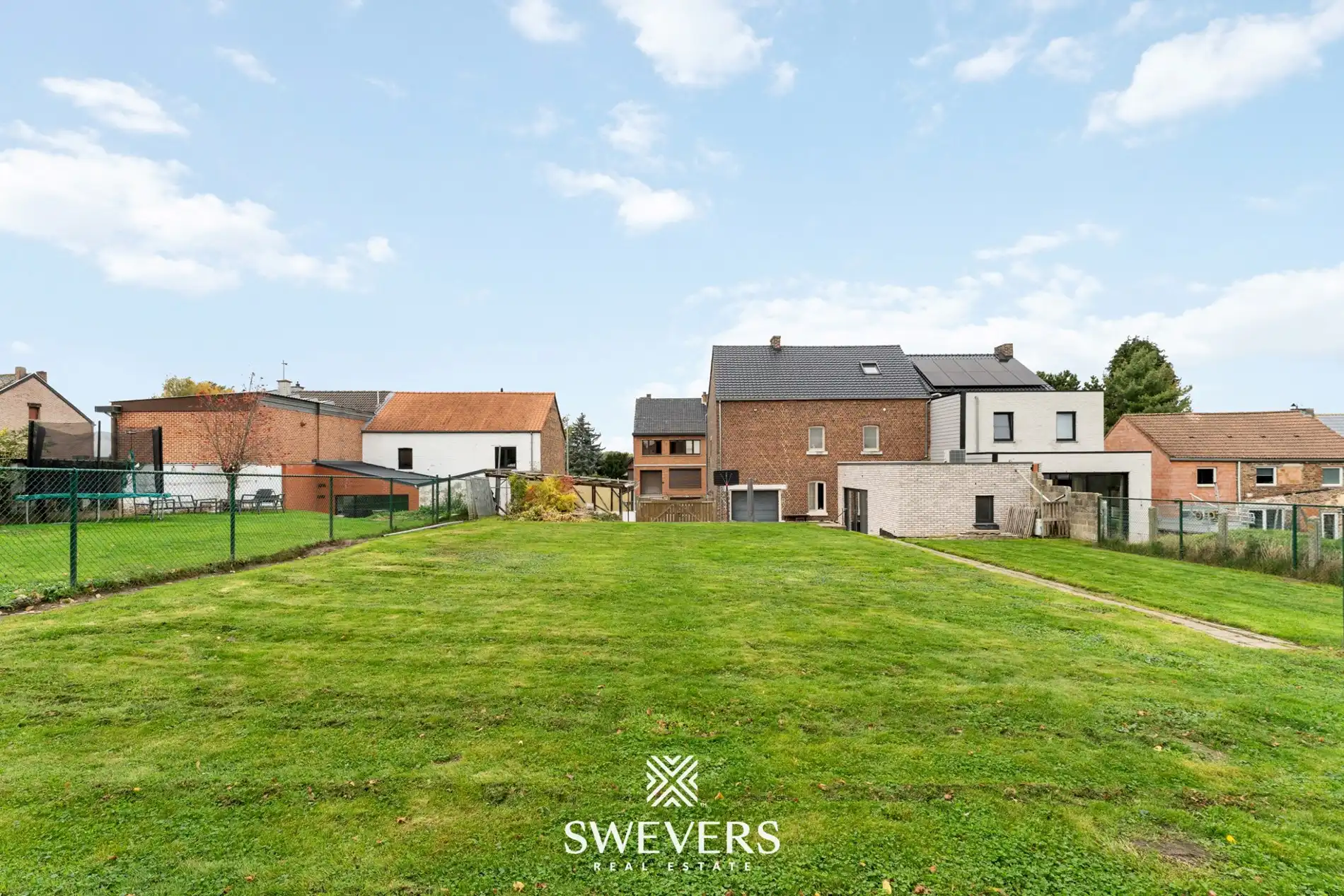 Gezellige woning met moderne keuken op groot perceel in Gingelom foto 26