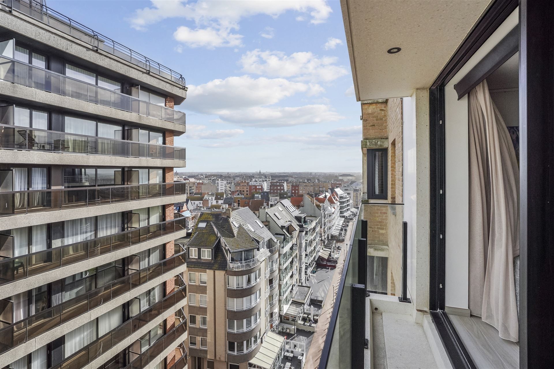 TOPLOCATIE / ZEEDIJK  foto 8