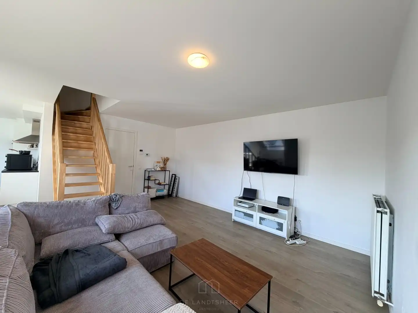 Ruim en lichtrijk duplexappartement van 129 m² met 2 slaapkamers en terras in Mariekerke foto 5