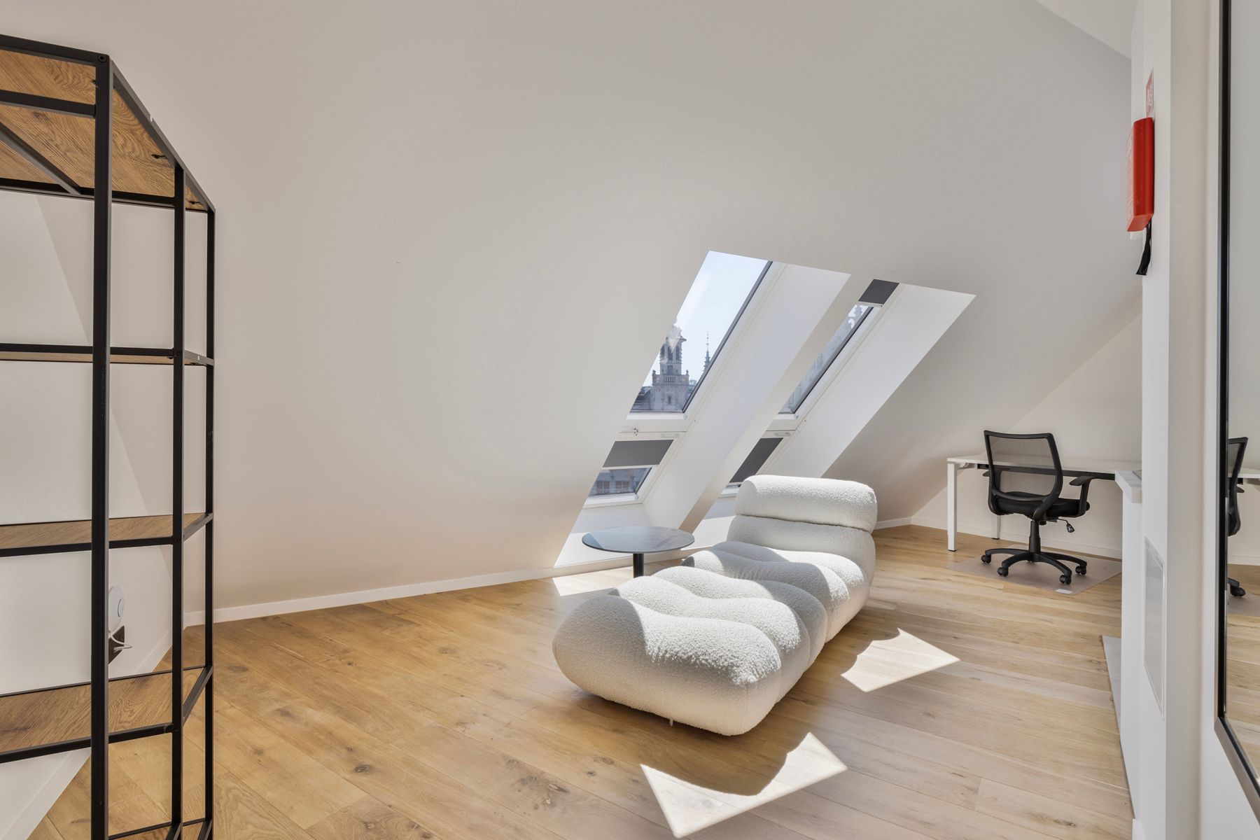 Studio met privatief terras - historische binnenstad  foto {{pictureIndex}}