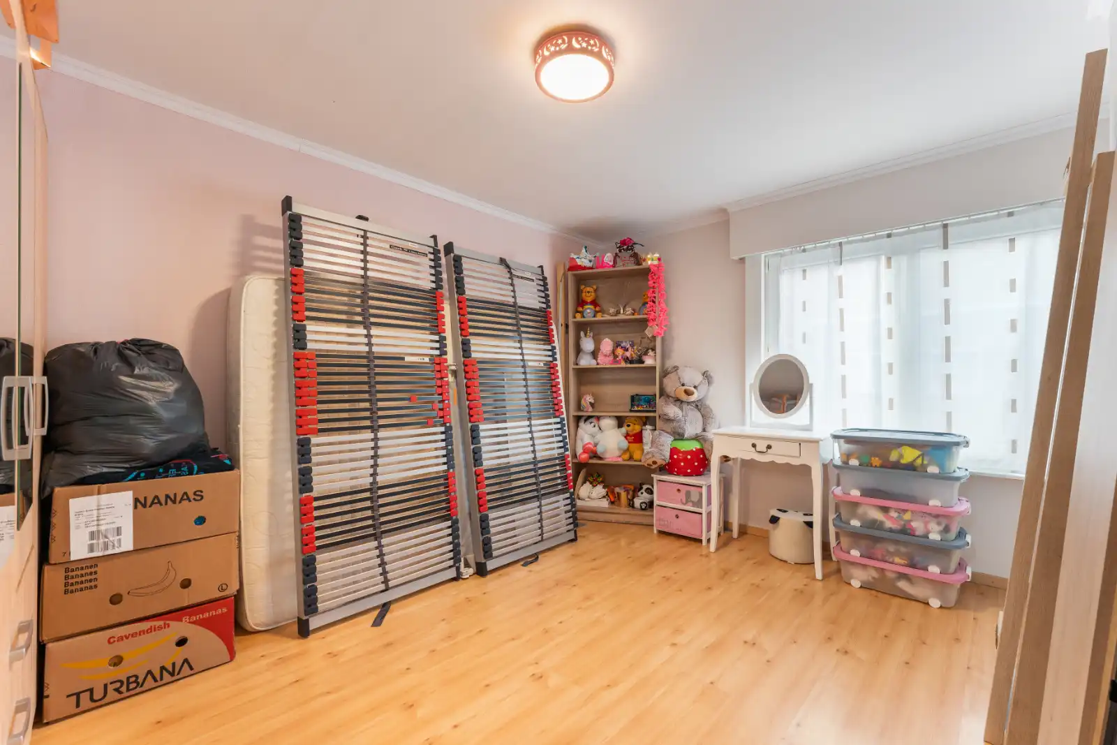 🏡 Gezellige woning met tuin te koop in hartje Ardooie foto 8