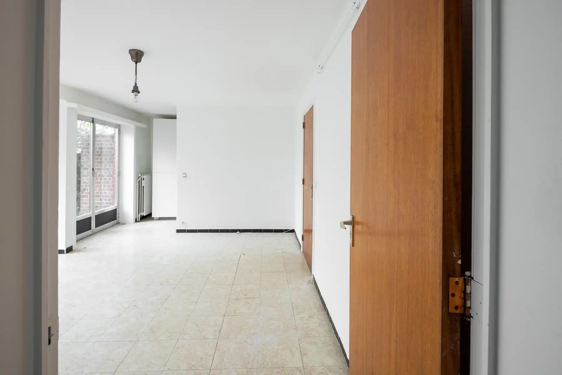 Te renoveren appartement met één slaapkamer  foto 7