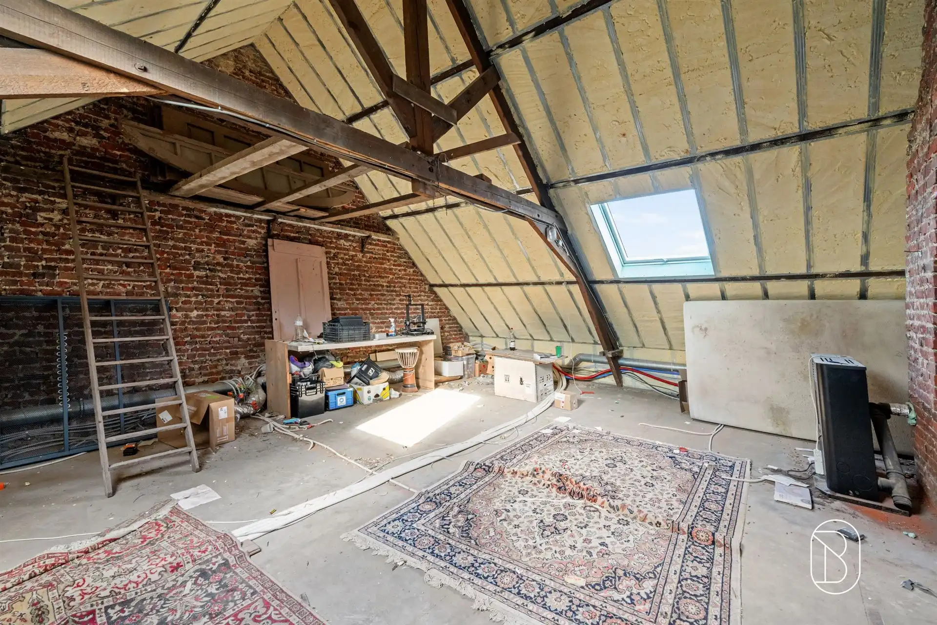 Grote gezinswoning met 3 slk, garage en aangename tuin! foto 16