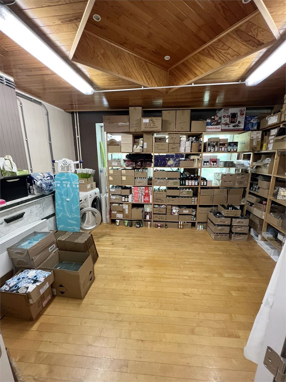 KARAKTERVOL COMMERCIEEL GEBOUW- POP UP MOGELIJK foto 5