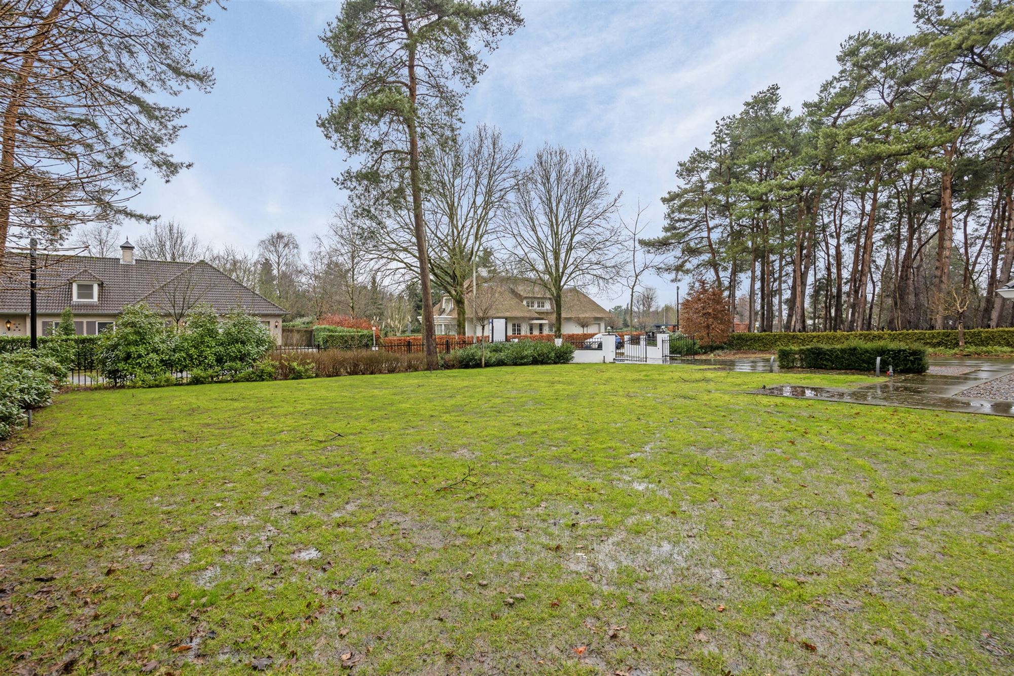 Bij NL grens residentiële villa met zwembad op 1.770 m²  foto 47