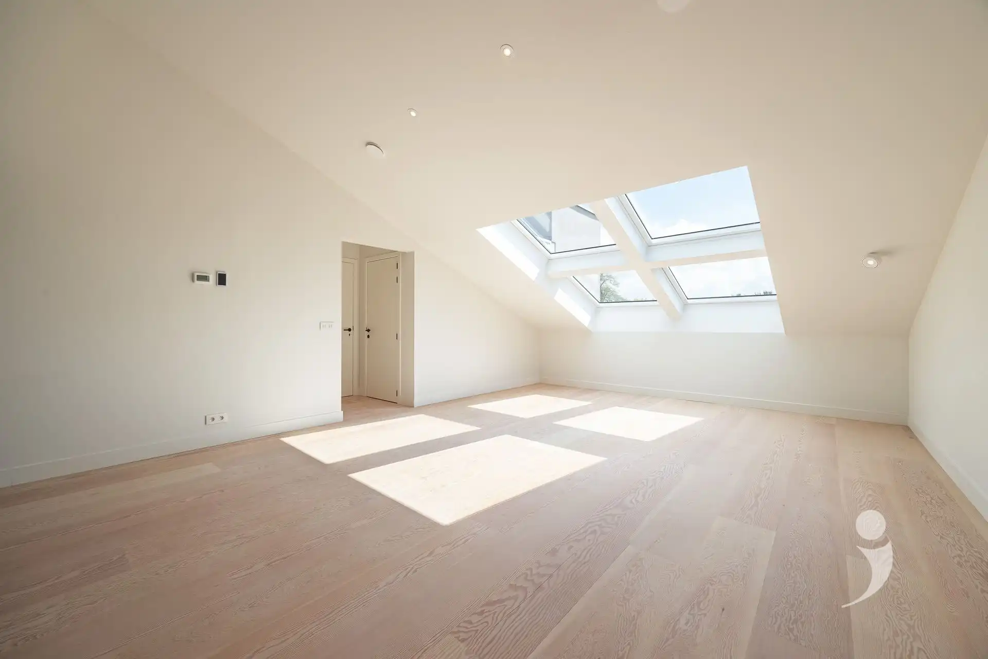 Exclusief gerenoveerd appartement op toplocatie in Leuven foto 4