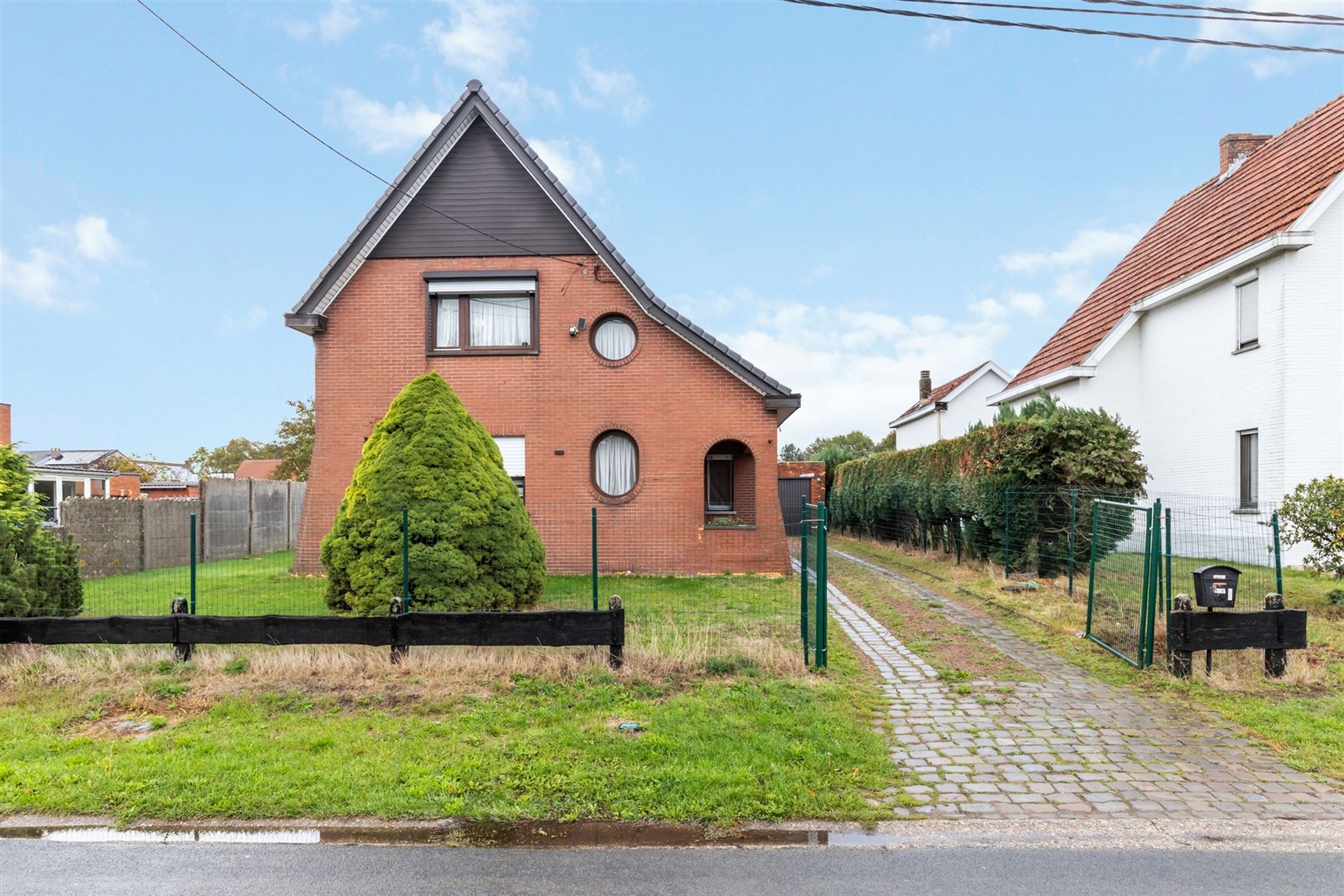 OP TE FRISSEN WONING MET 3 SLAAPKAMERS OP EEN RUIM PERCEEL VAN 10A57CA TE BEVERLO foto 23