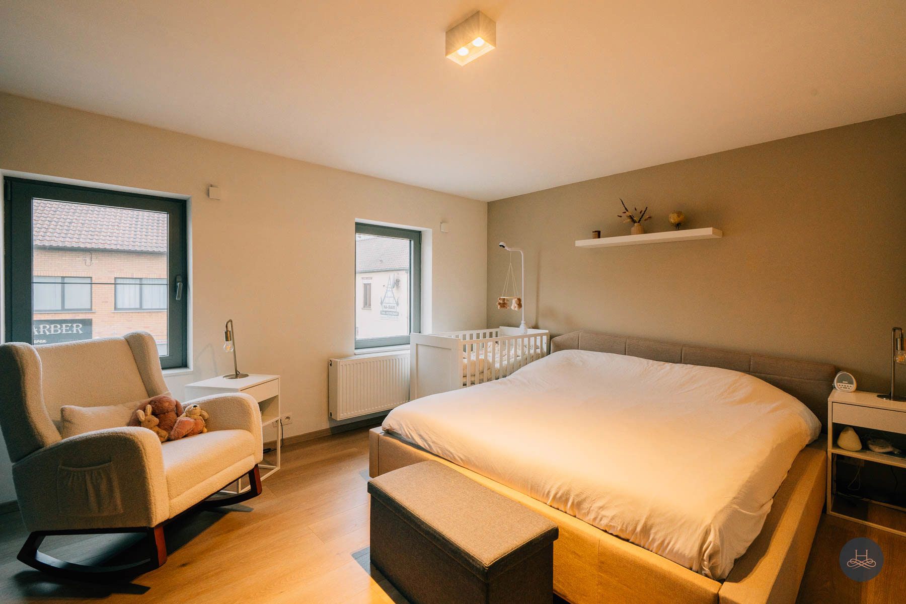 Lichtrijke en instapklare woning vlakbij het centrum foto 8