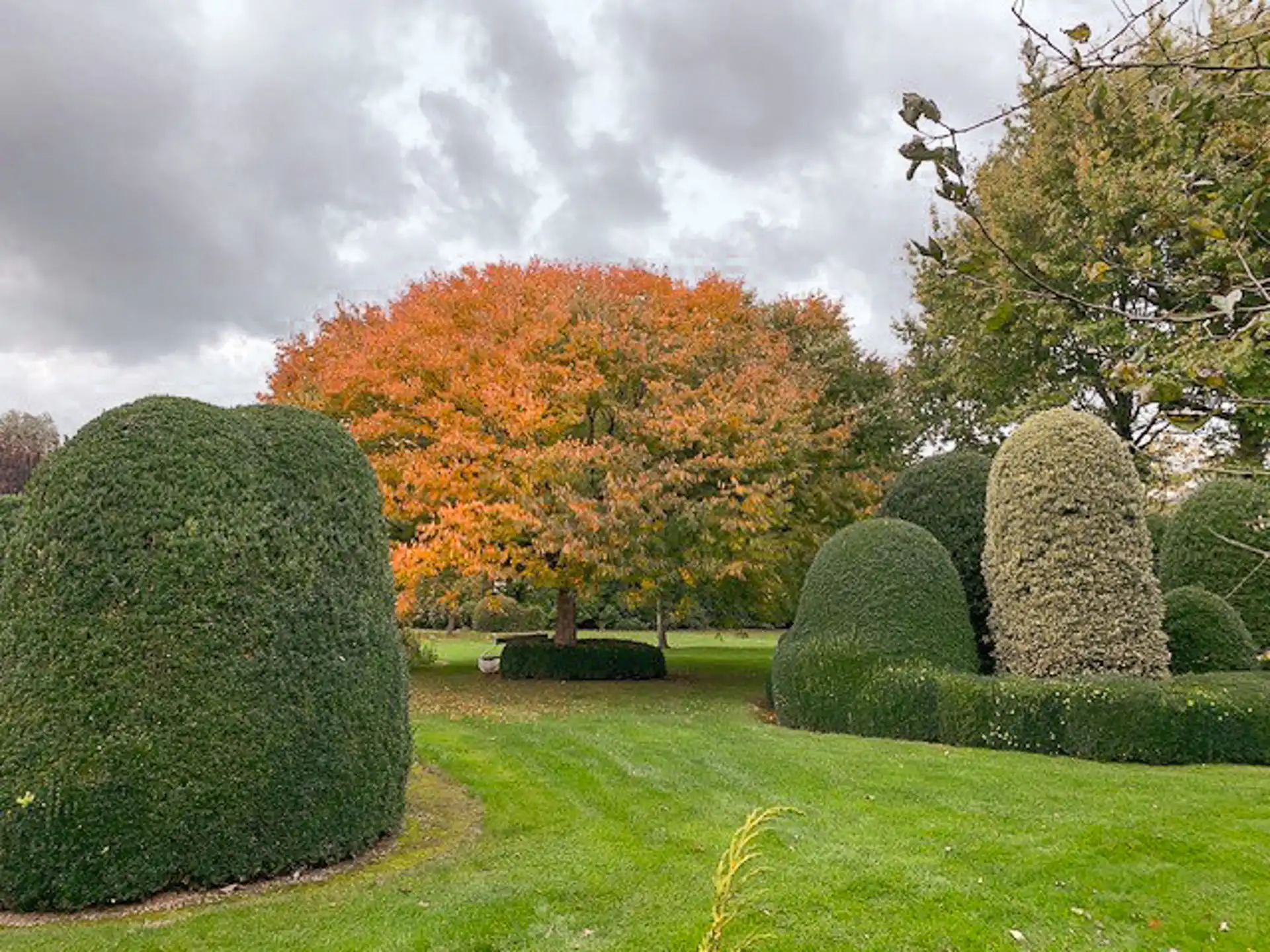 GEEL - Stijlvolle villa met parktuin foto 16