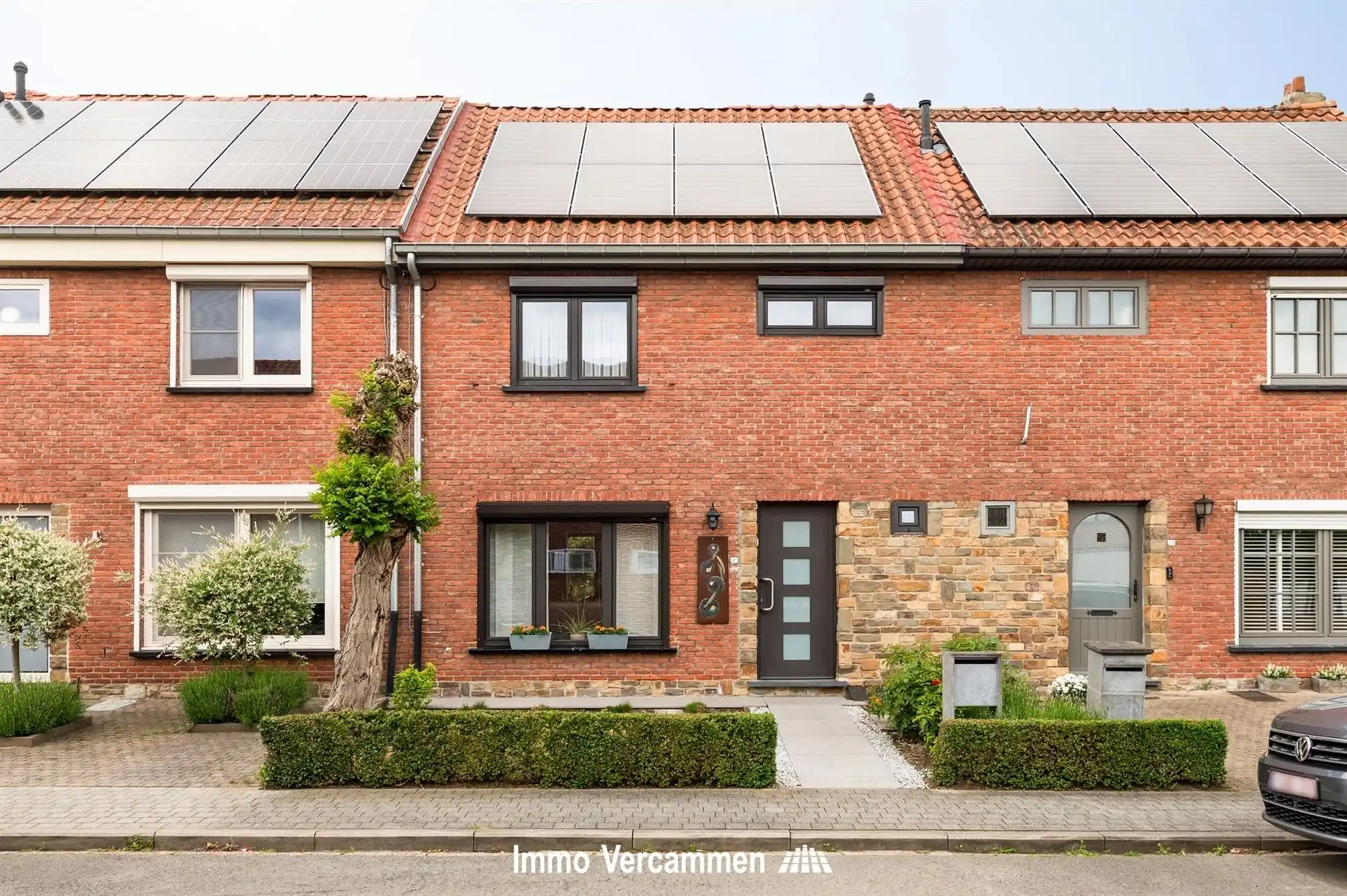 Zeer goed onderhouden woning op een A - locatie te Mechelen foto 2