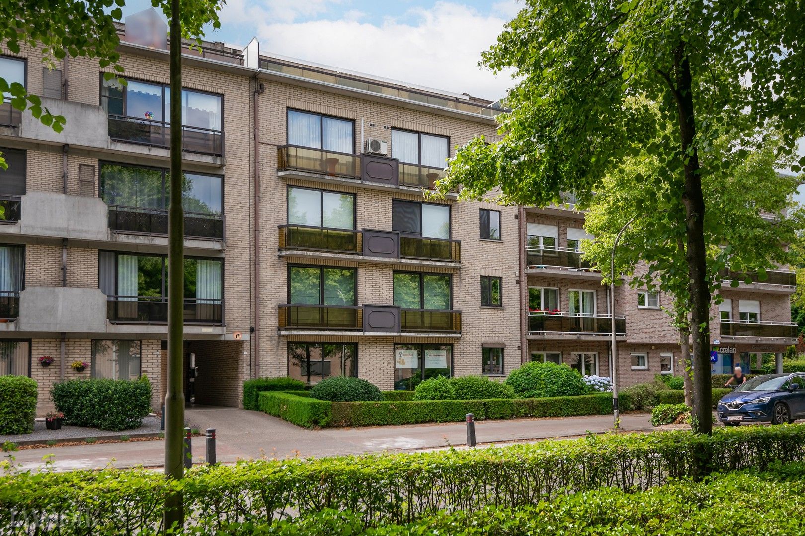 Penthouse met panoramische terrassen in het hartje van Brasschaat foto 21