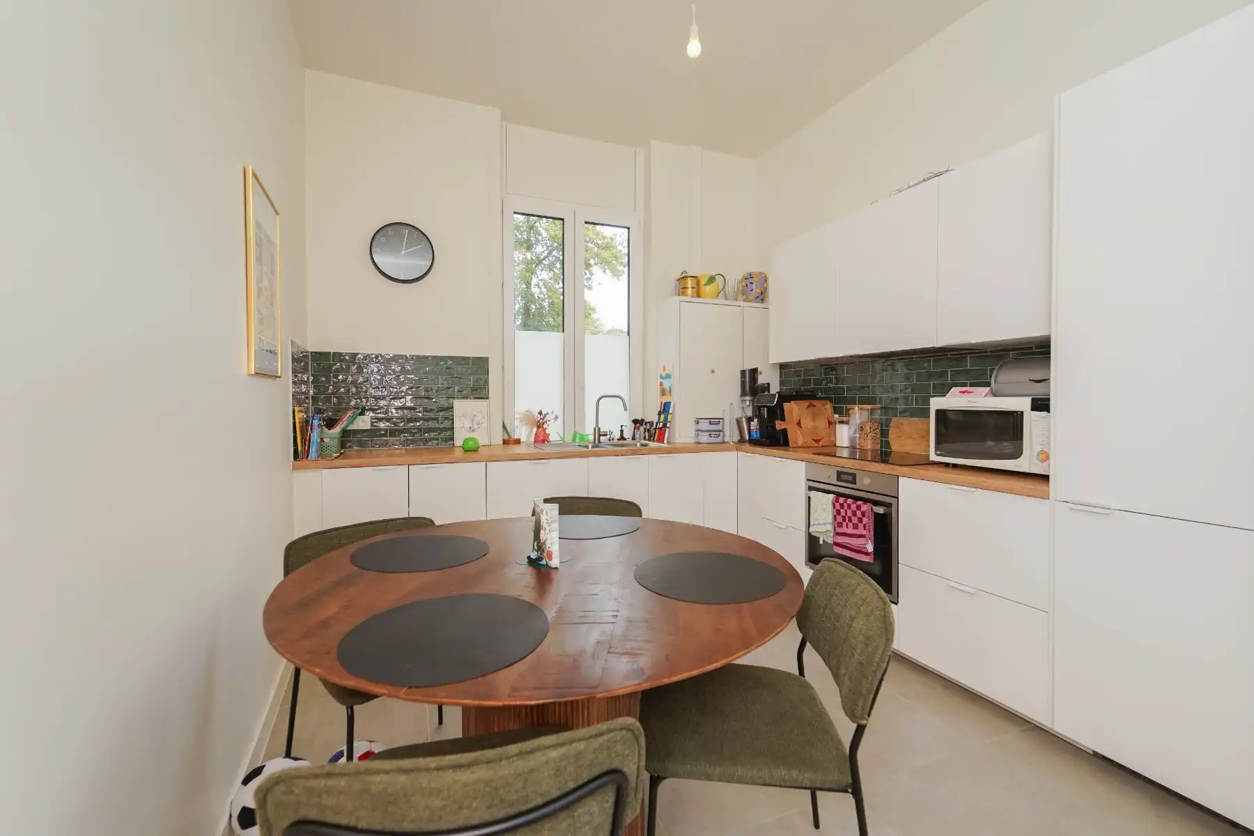 Gerenoveerde woning met koertje aan de groendreef foto 3