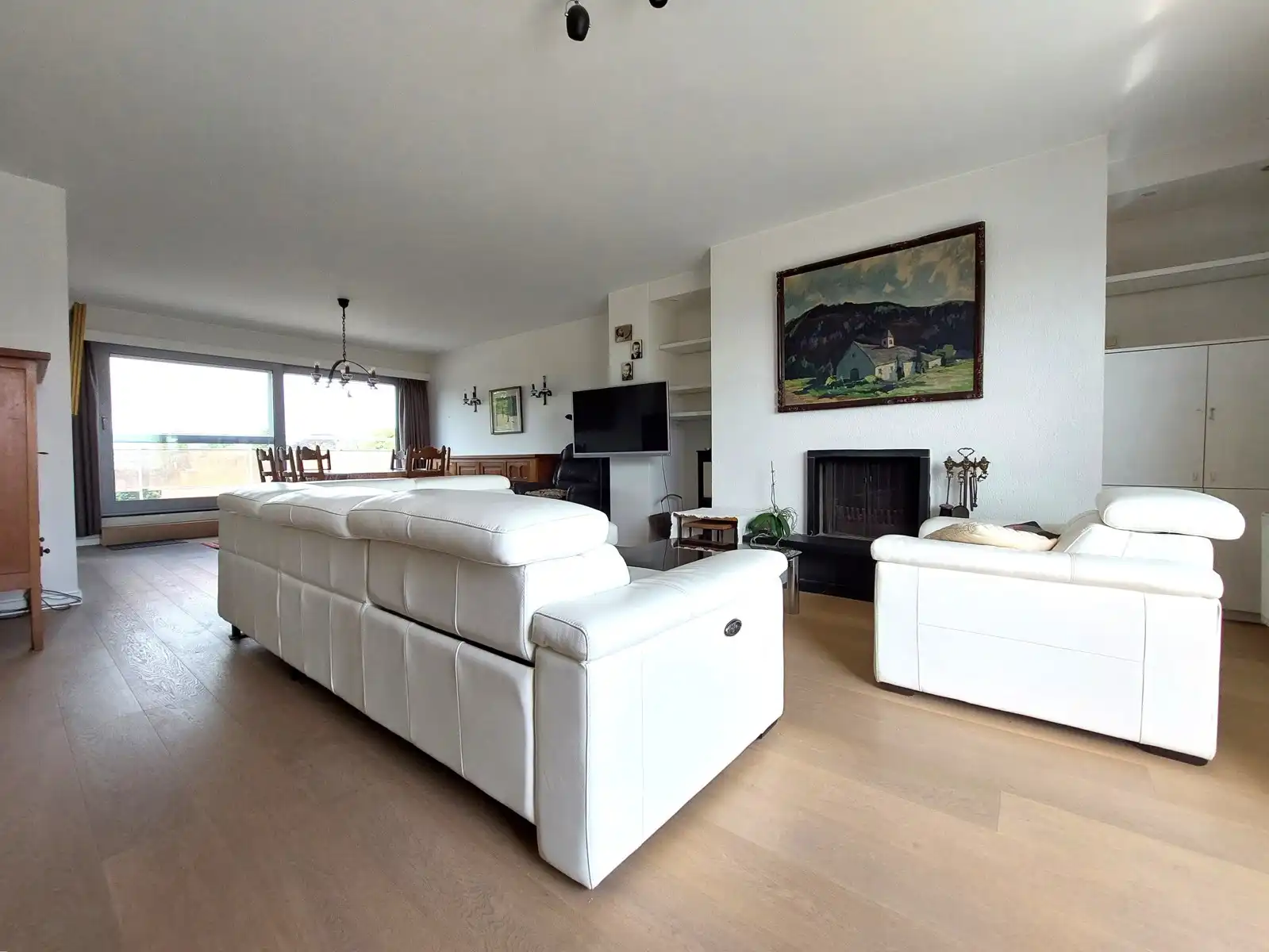 Centrum Hove, standingvol dakappartement met 2 slpk en 2 terrassen! foto 2