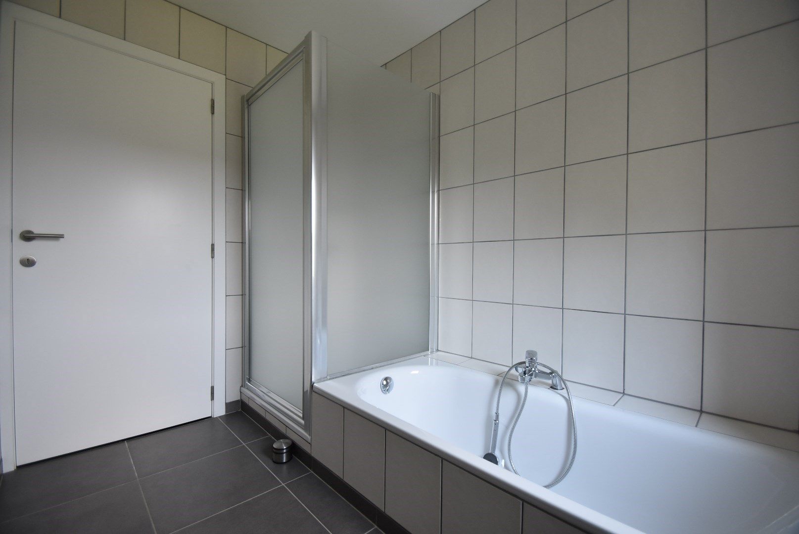 Zeer degelijk gebouwde ruime nieuwbouwwoning met inpandige garage en tuin op 4a81ca,  foto 19