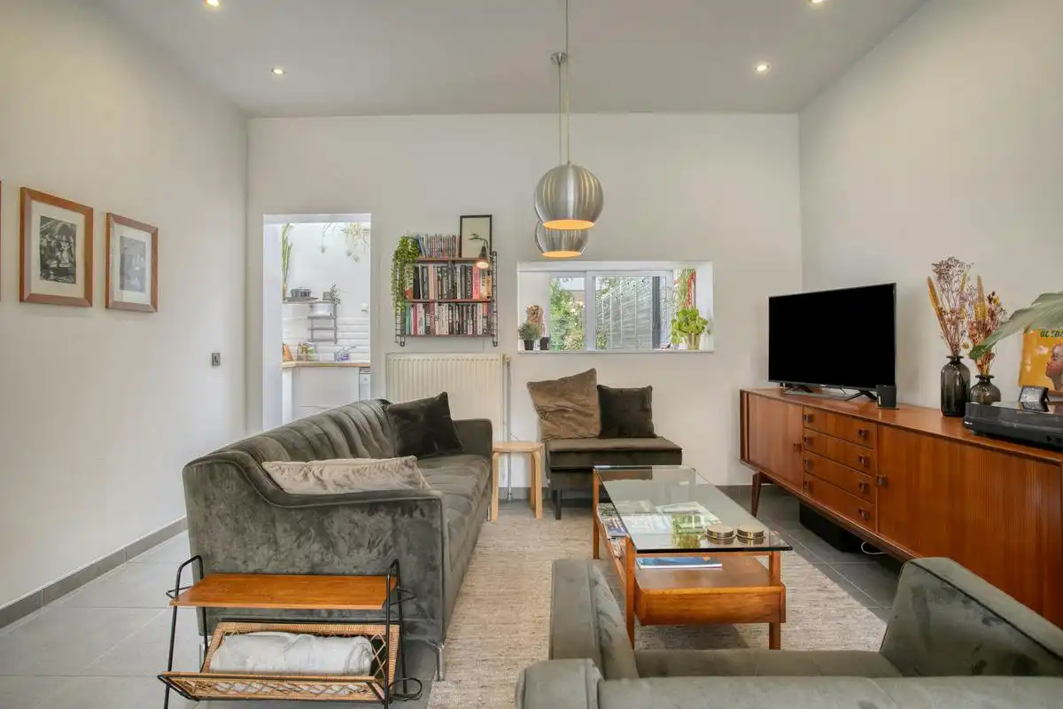 Instapklare woning met drie slaapkamers  te koop in Heule! foto 3