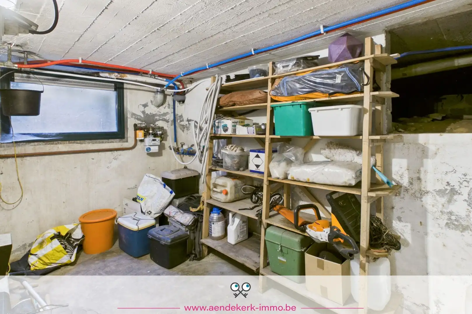 Ruime gezinswoning met 6 slaapkamers en tuin met zwembad in Kessenich foto 14