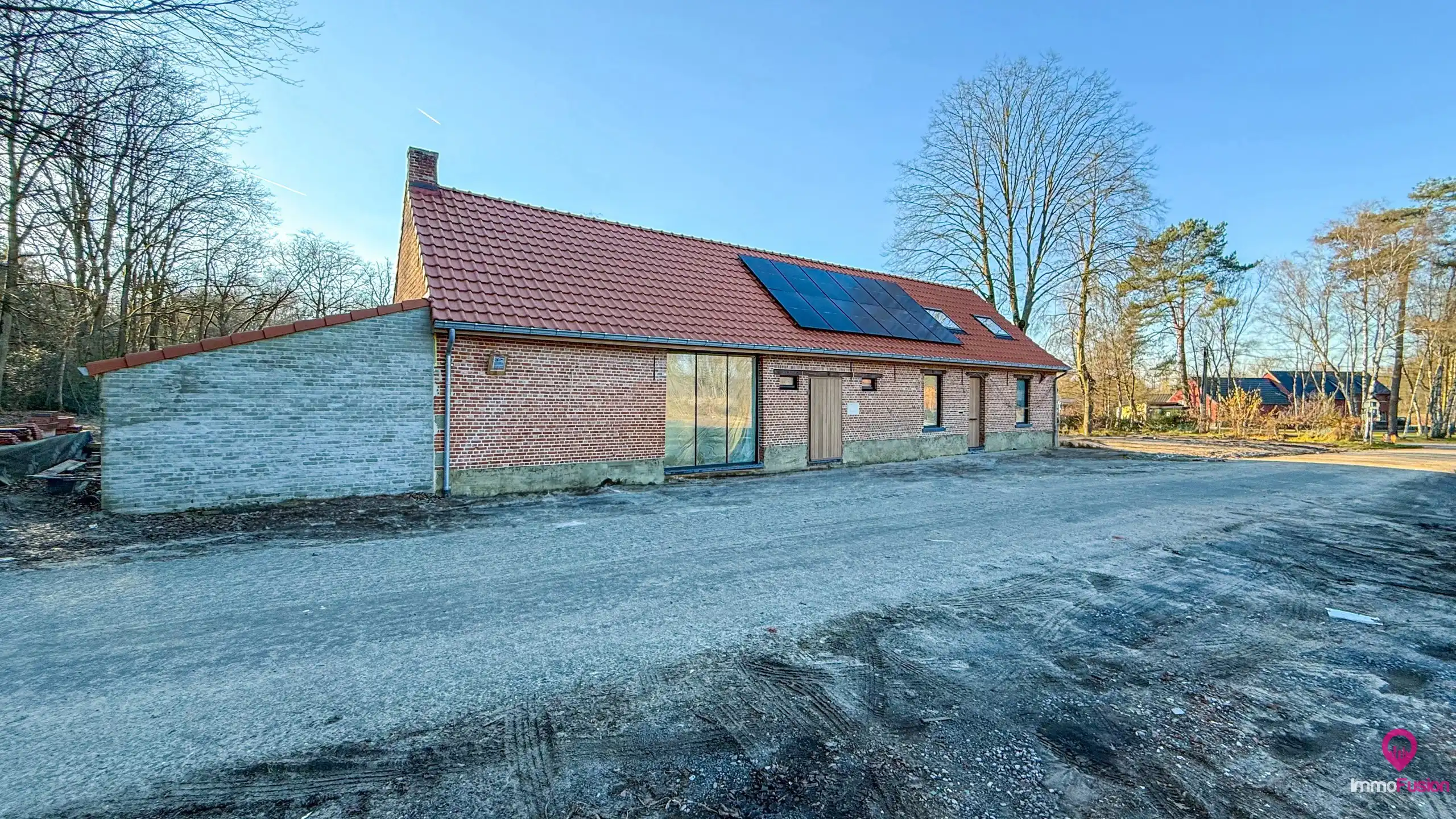 Multifunctioneel horecapand op een perceel van 1.9 hectare! foto 61