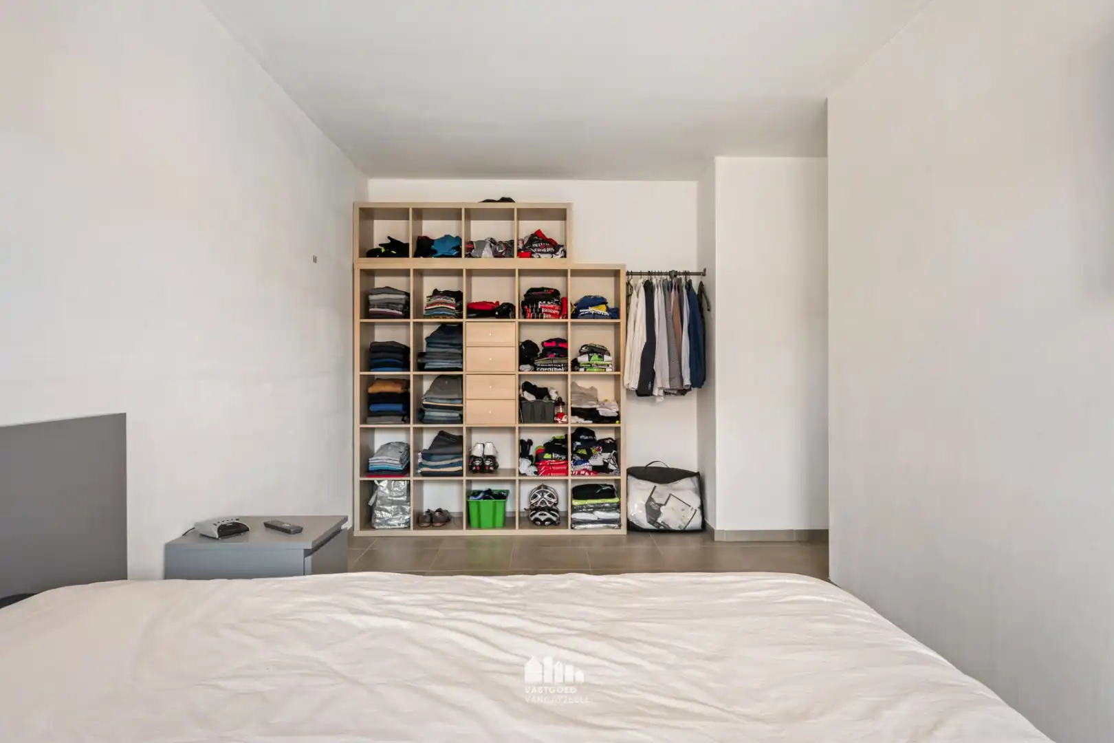 Recente nieuwbouwwoning (2020) met zonnige tuin, garage en uitweg foto 19