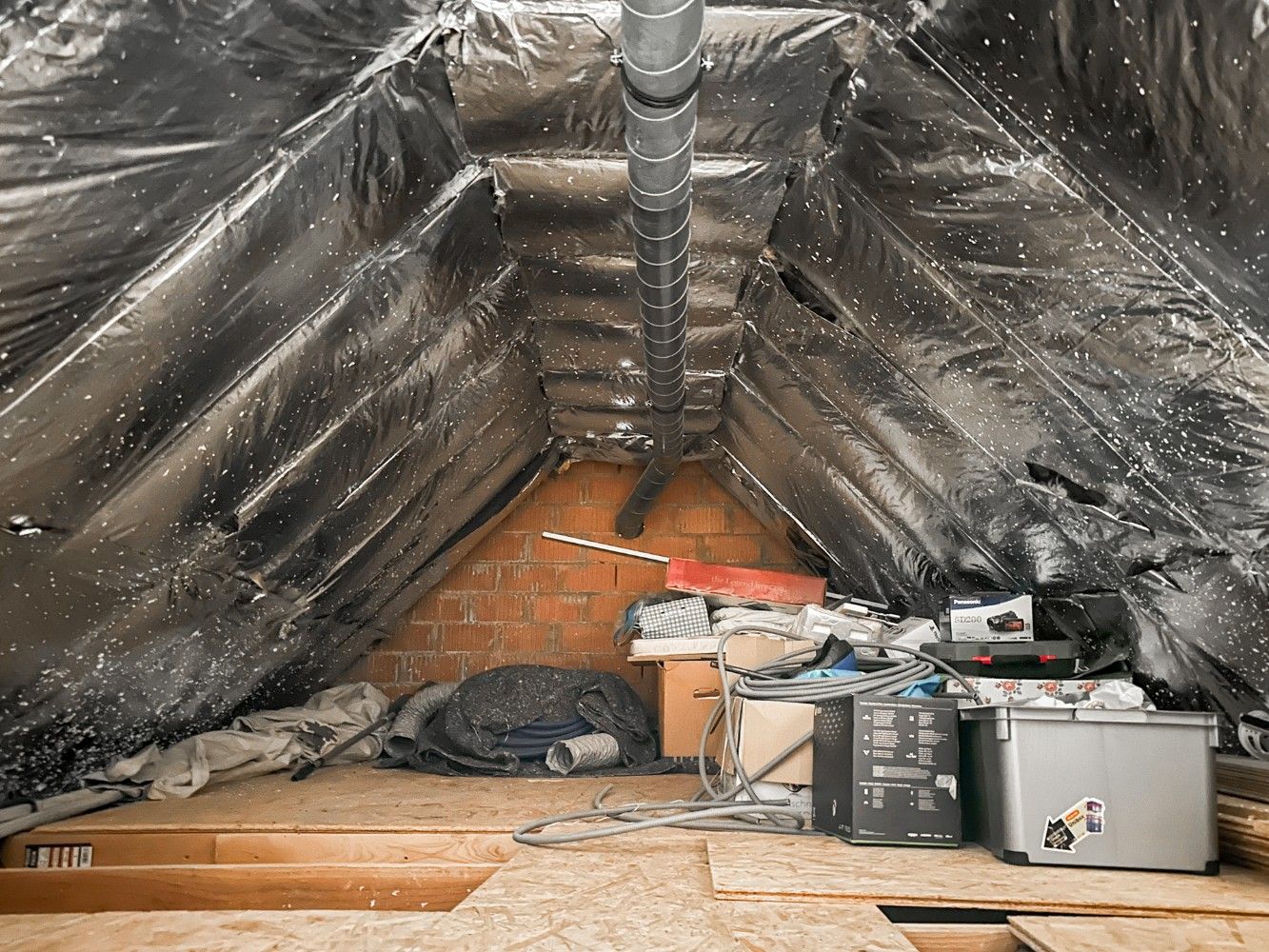 Ruime HOB met 3 slpk., tuin en carport foto 24