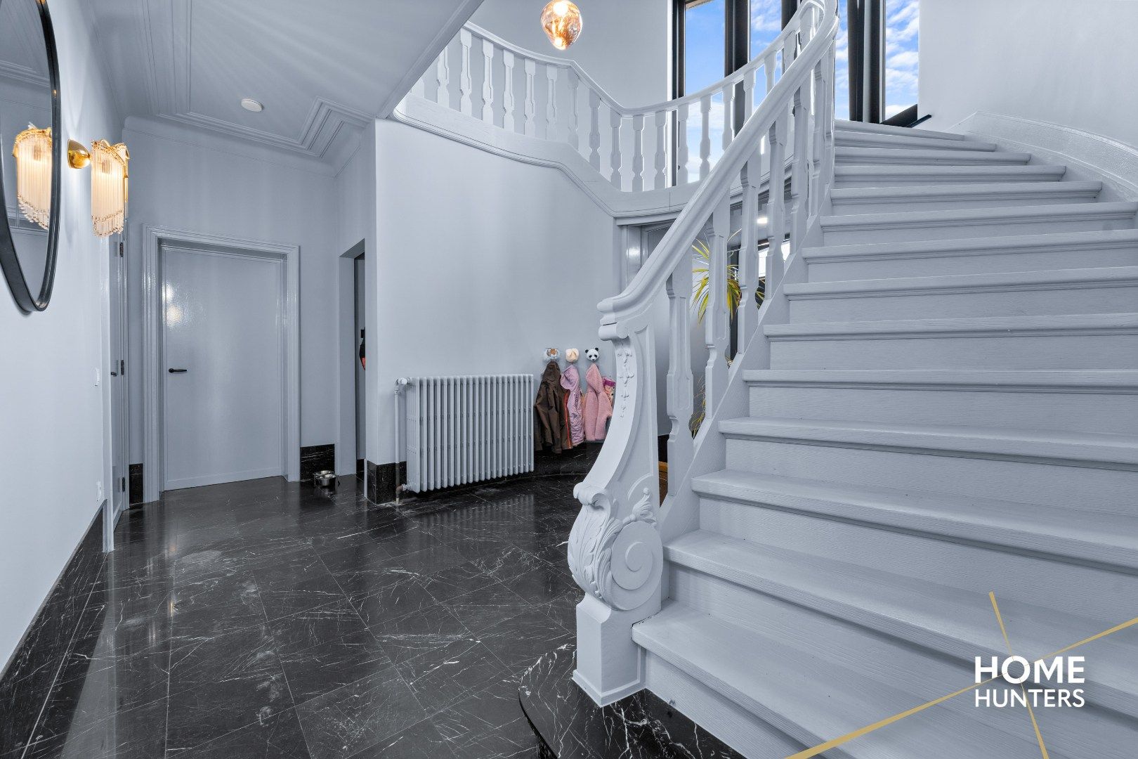 Riante villa in Zonnebeke op 8.374 m² met praktijkruimte, zwembad en volledige kelder foto 9