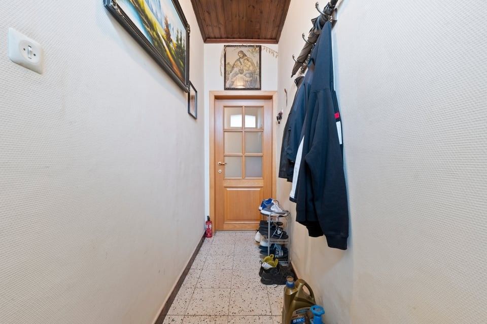 VERHUURDE STADSWONING MET TUIN IN HET CENTRUM VAN SINT-TRUIDEN foto 4