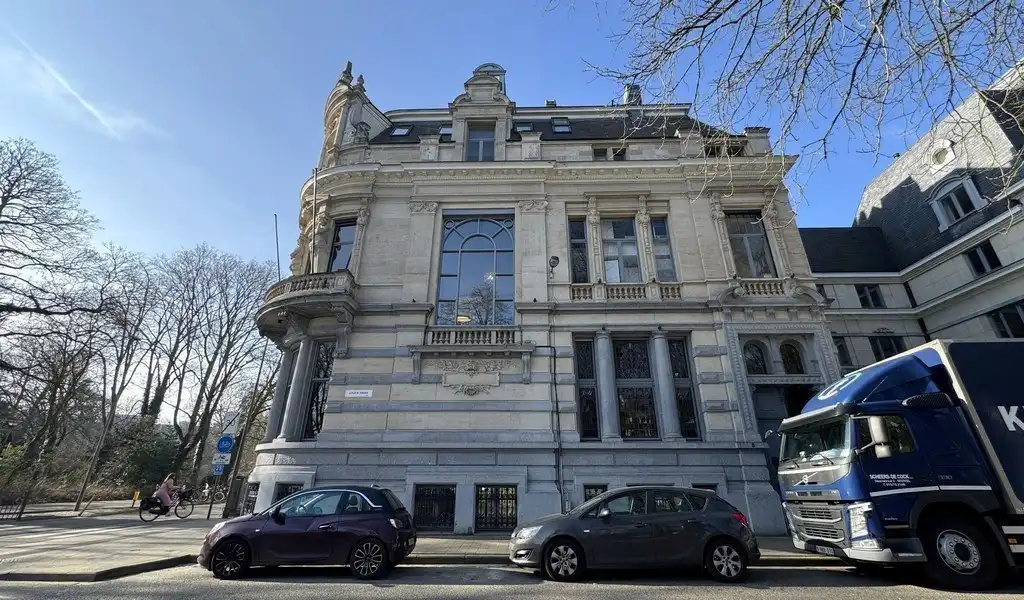 Kantoren te huur  in prachtig herenhuis te Antwerpen foto 23
