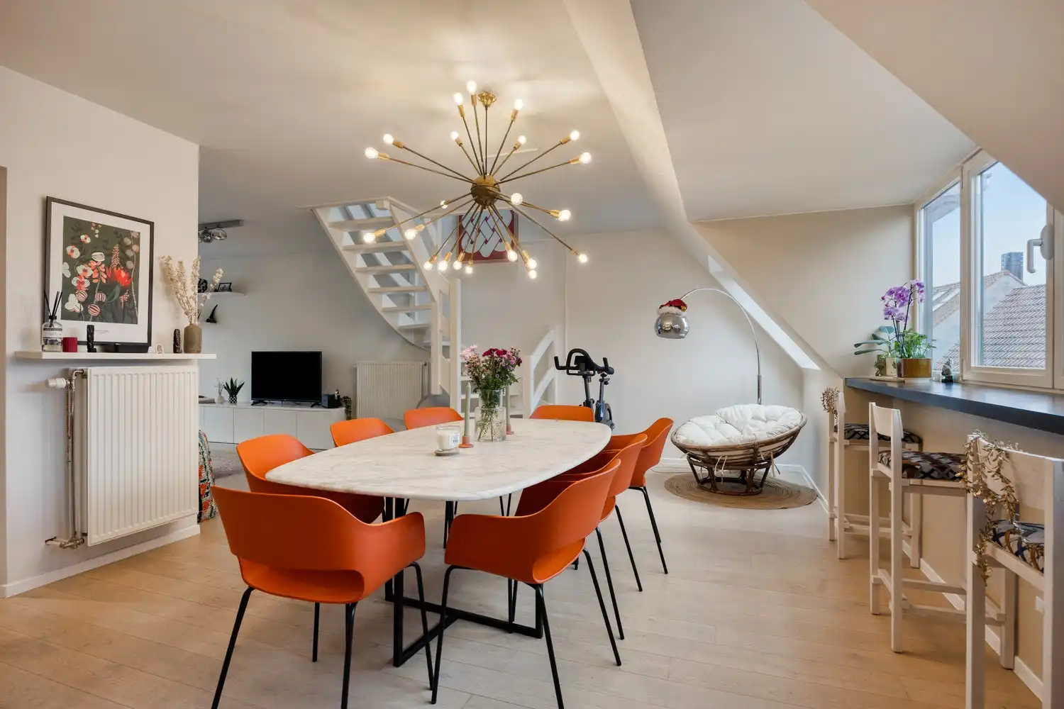 Ruim en energiezuinig duplex appartement met veel lichtinval, gelegen op wandelafstand van het Station Gent-Dampoort. foto 6