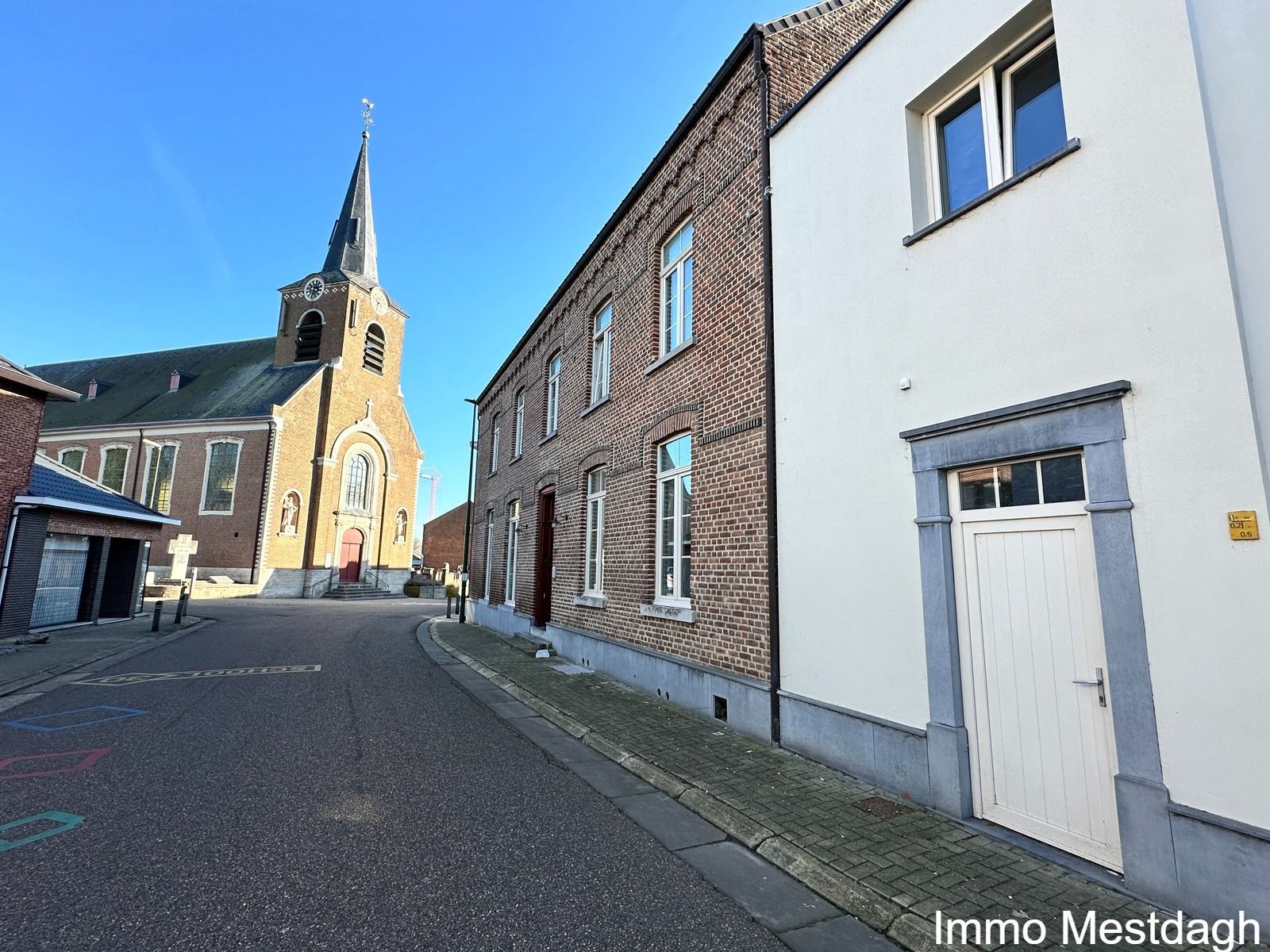 Modern energiezuinig appartement met terras / Koer, centrum Geetbets. foto 4