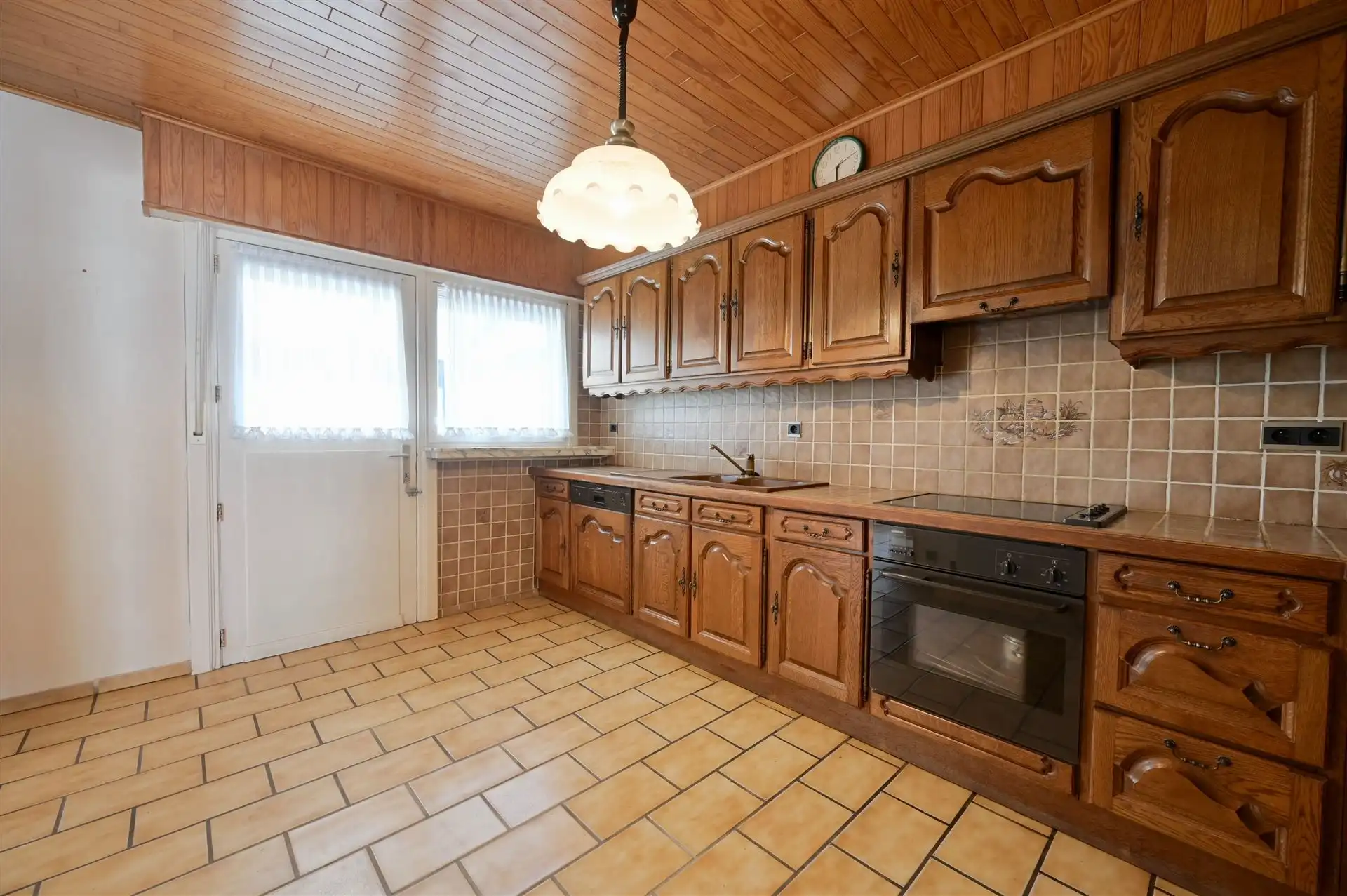 Ruime woning vol potentieel op 906 m² te Blauberg (Herselt) foto 8