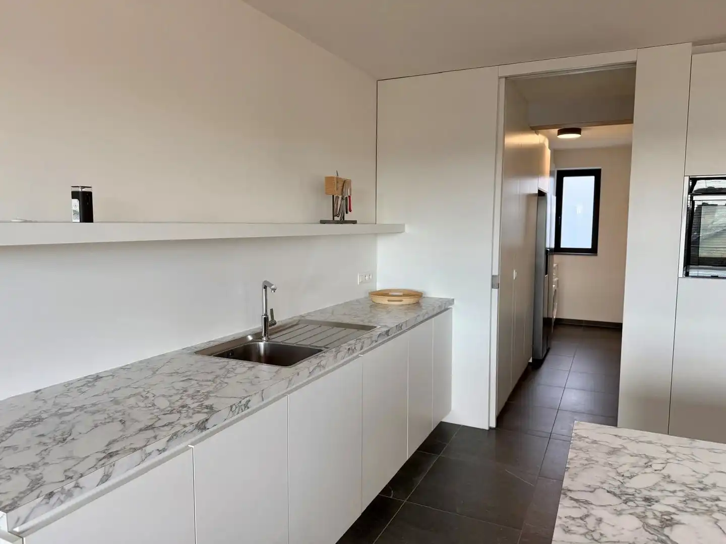 Oostduinkerke Dorp - Zeer ruime duplex met 3 slaapkamers foto 6