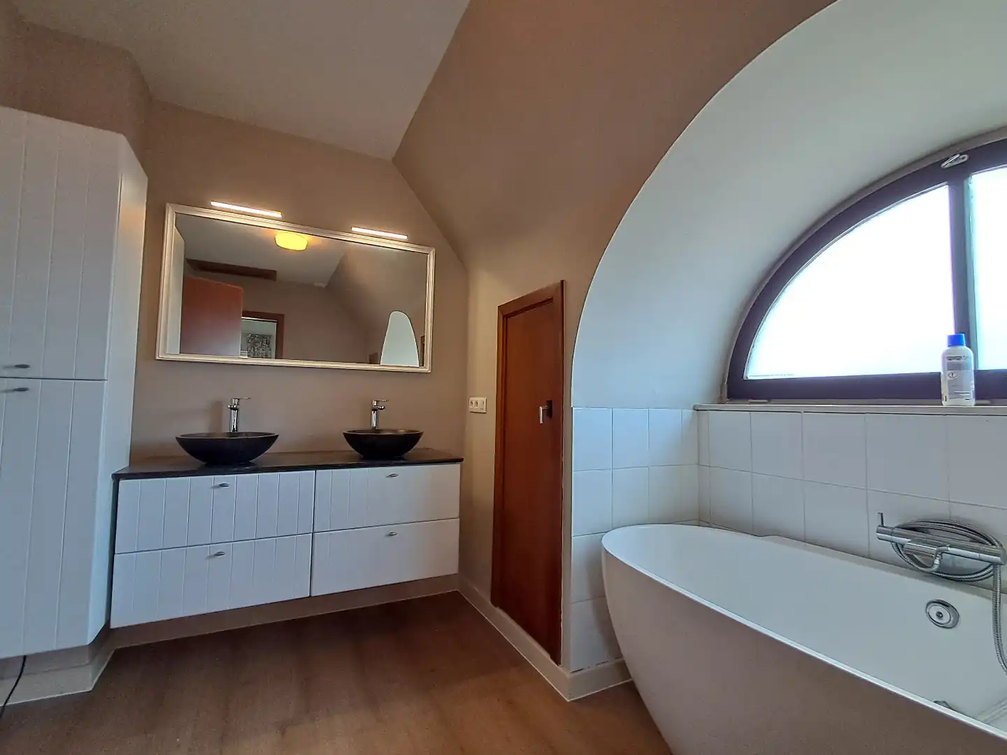 Te huur in Sijsele – charme, ruimte en heerlijk rustig wonen!  foto 12