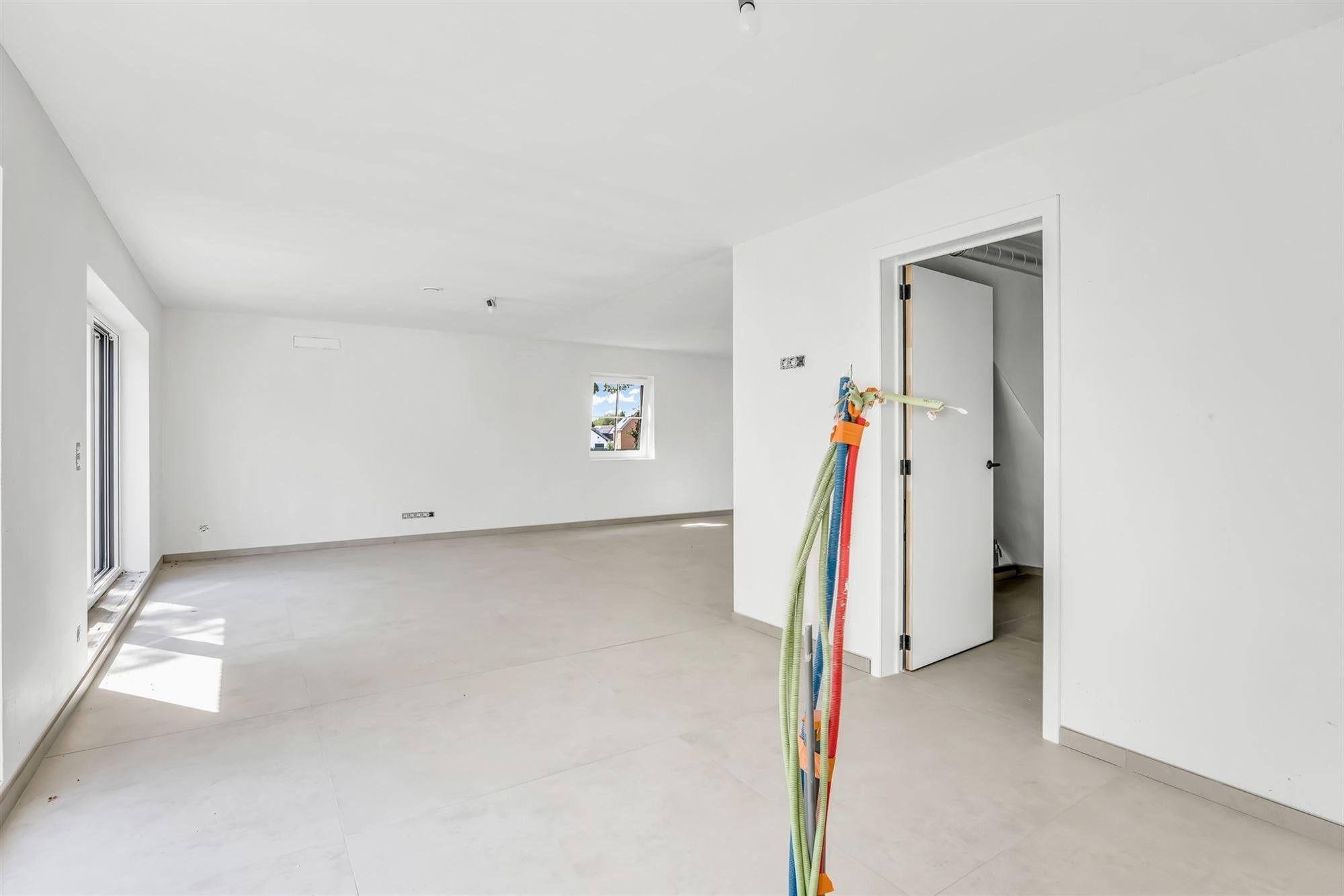 NIEUWBOUW DUPLEXAPPARTEMENT (165M²) MET 2 SLAAPKAMERS EN RUIM TERRAS NABIJ BERINGEN CENTRUM foto 7