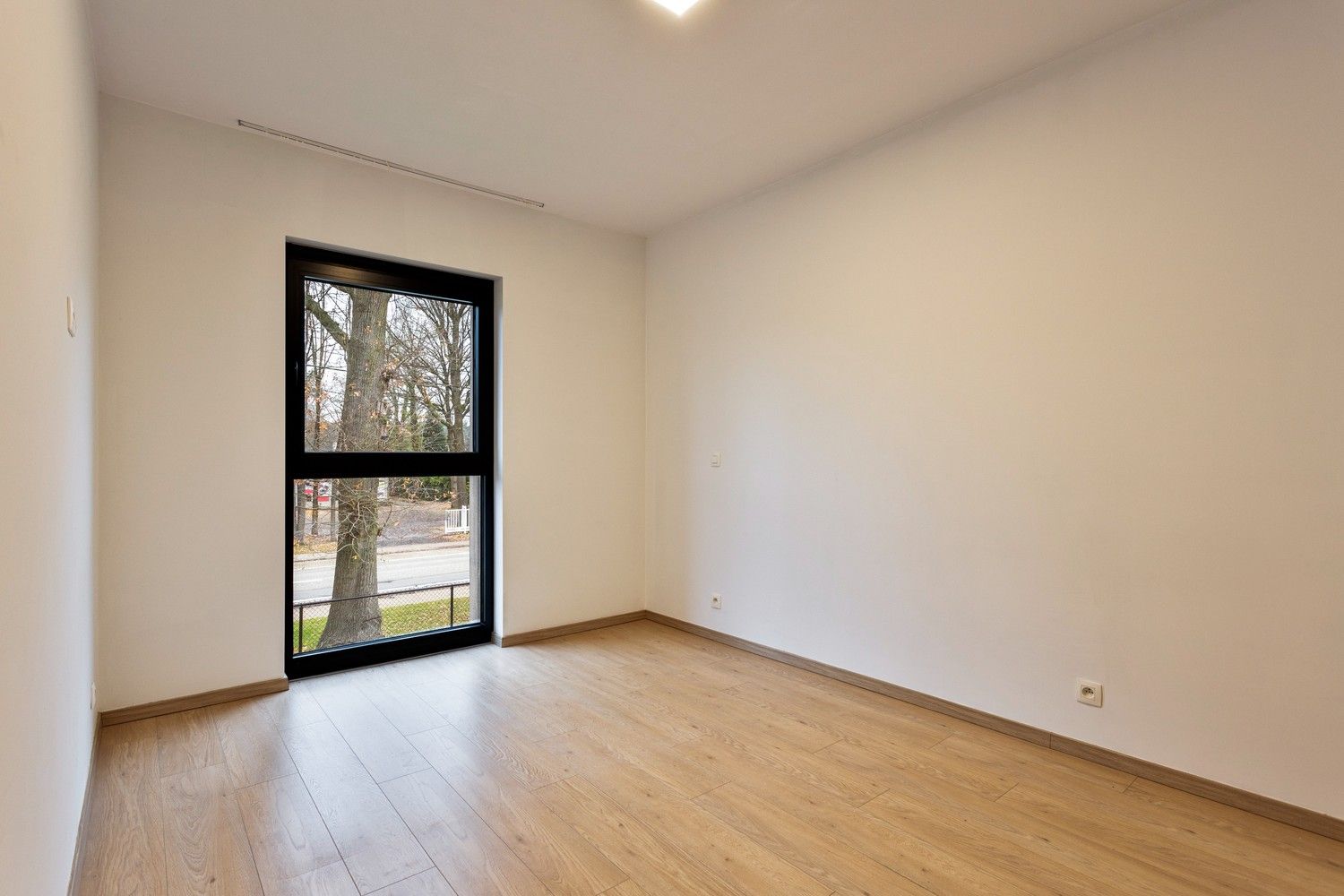 Modern appartement met 2 slaapkamers! foto 9