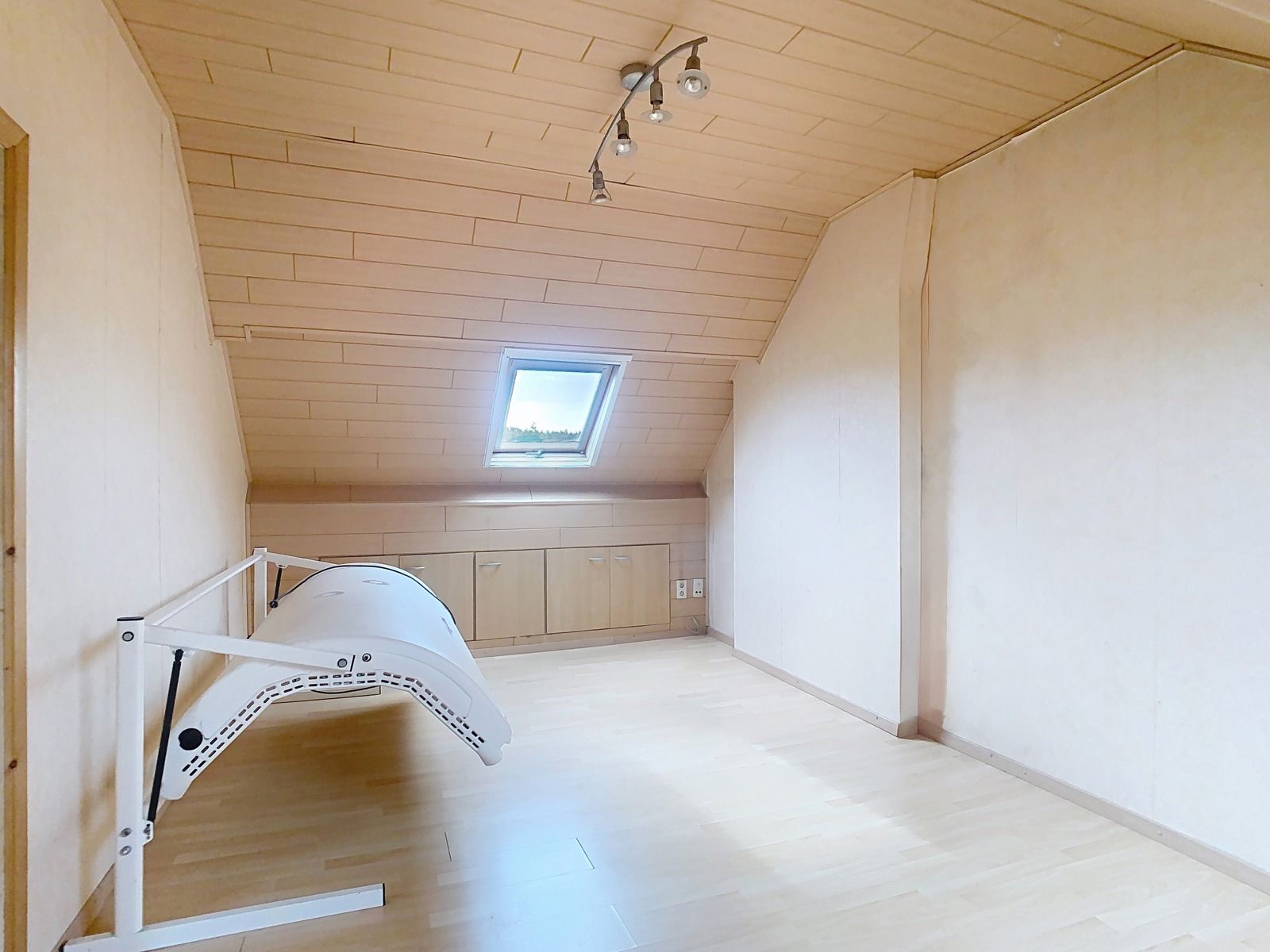 Te renoveren open bebouwing in een landelijke omgeving! foto 11