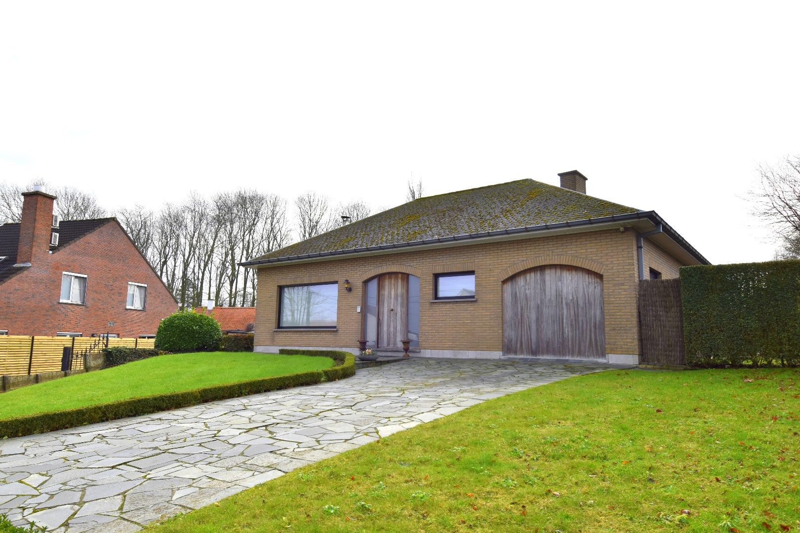 Hoofdfoto van de publicatie: Landelijk gelegen woning met 3 slaapkamer (mogelijkheid tot meer), garage en Zuidgerichte tuin