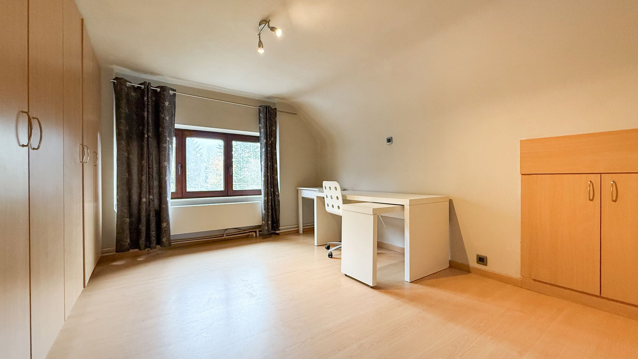 Charmante te renoveren woning in Kortessem! foto 28