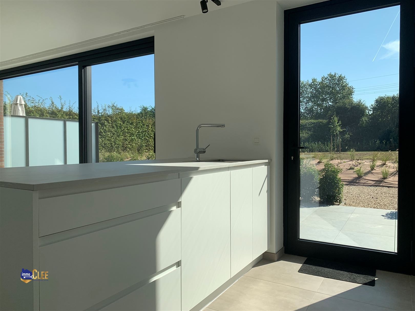 Ruim gelijkvloers appartement in Sint-Truiden foto 9
