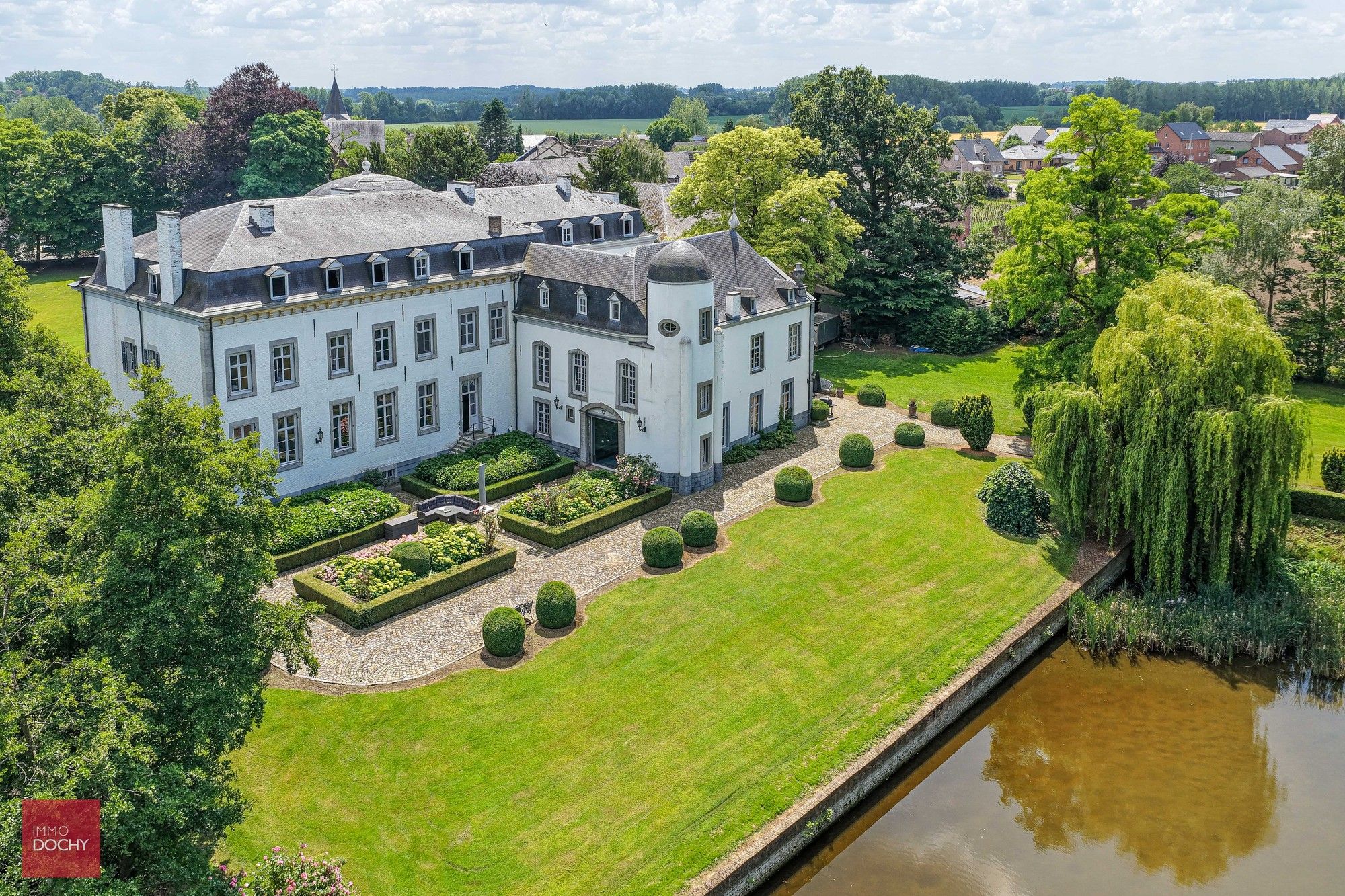 Prachtig gerestaureerd naar hedendaagse normen: Het Kasteel van Gors-Opleeuw foto 5