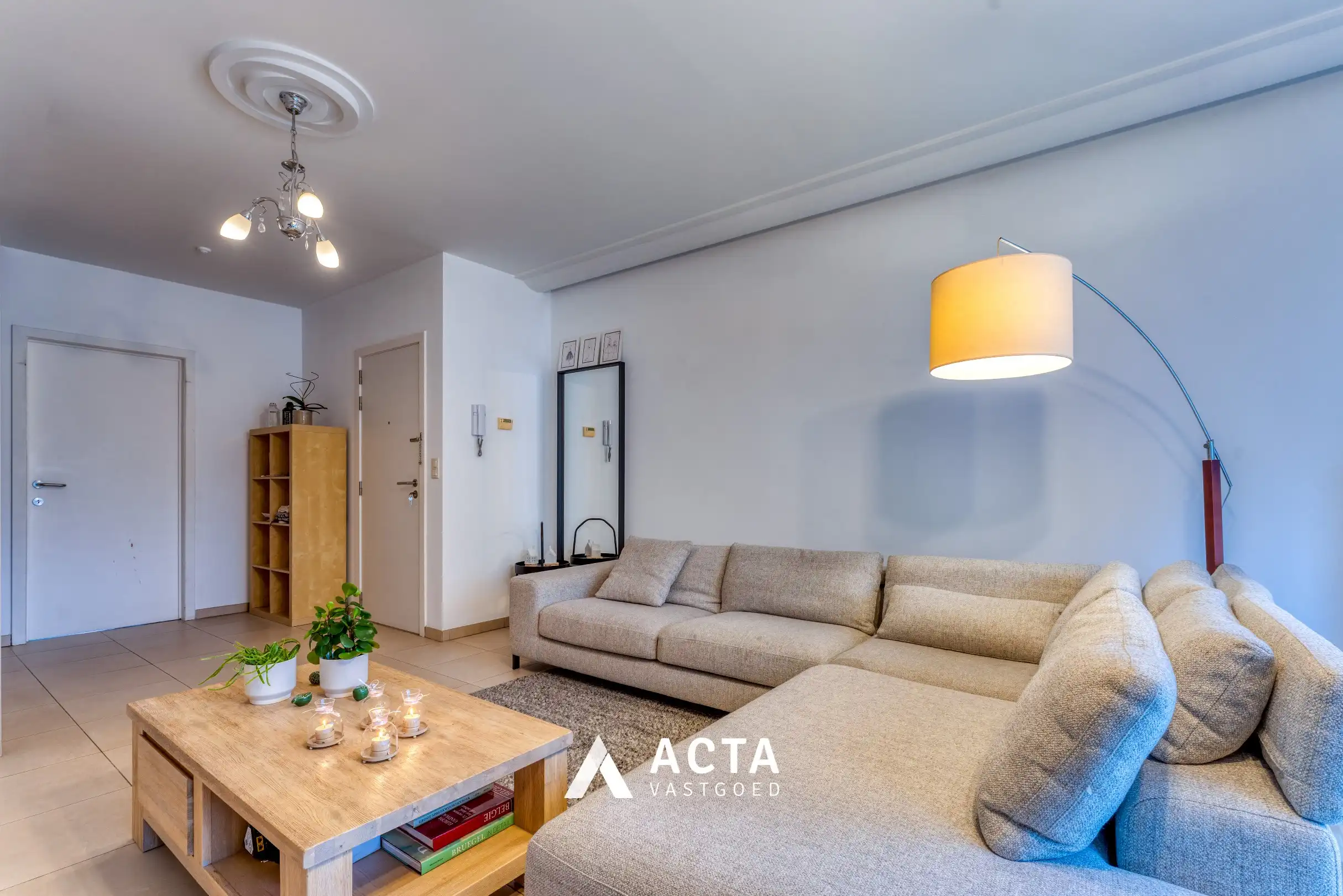 Instapklaar duplexappartement met twee slaapkamers en terras! foto 6