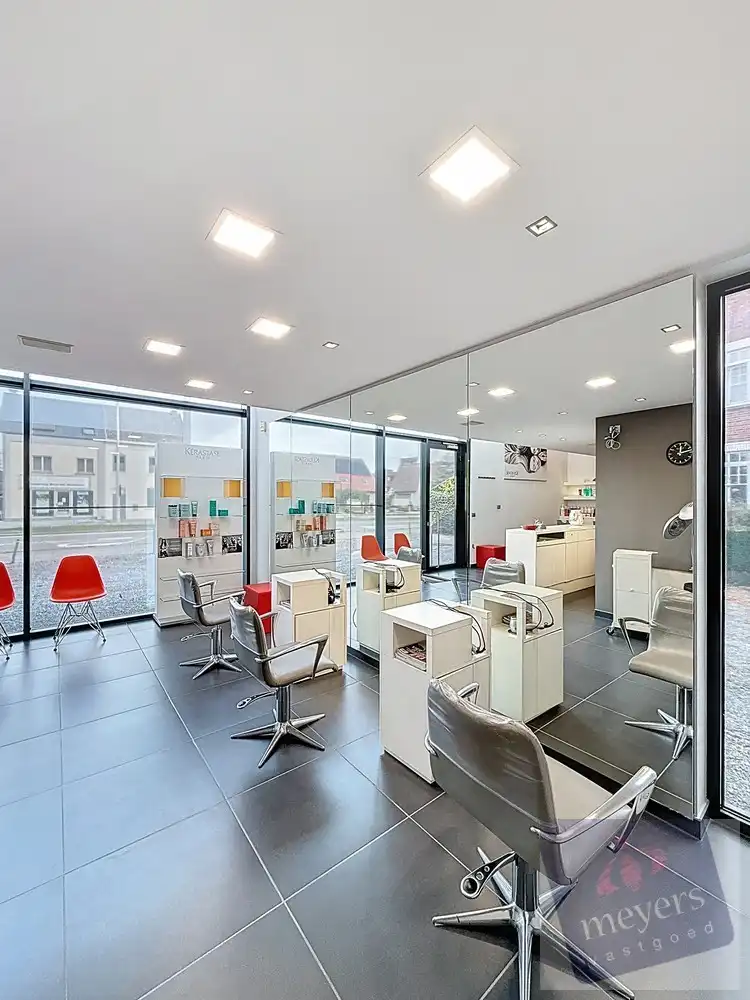 Handelspand met woonst op toplocatie in Spalbeek (Hasselt) foto 6