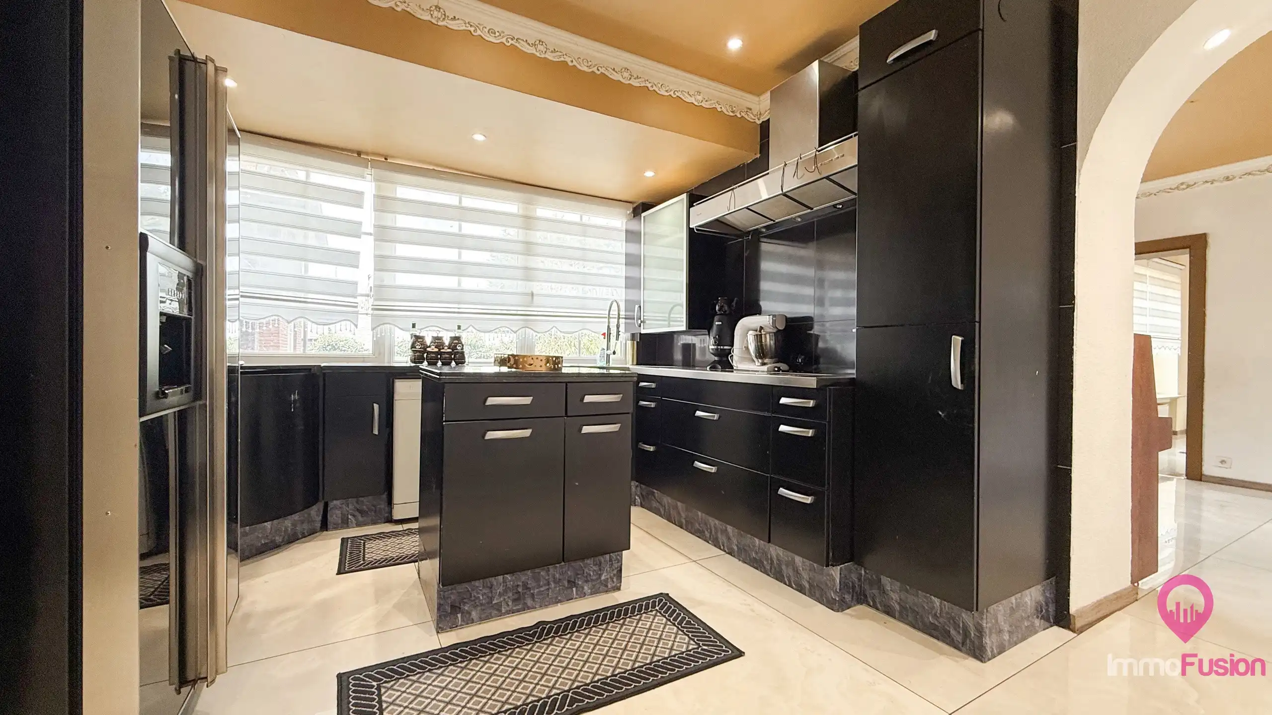 Multifunctionele villa 9 slpk met praktijk/B&B mogelijkheden foto 8