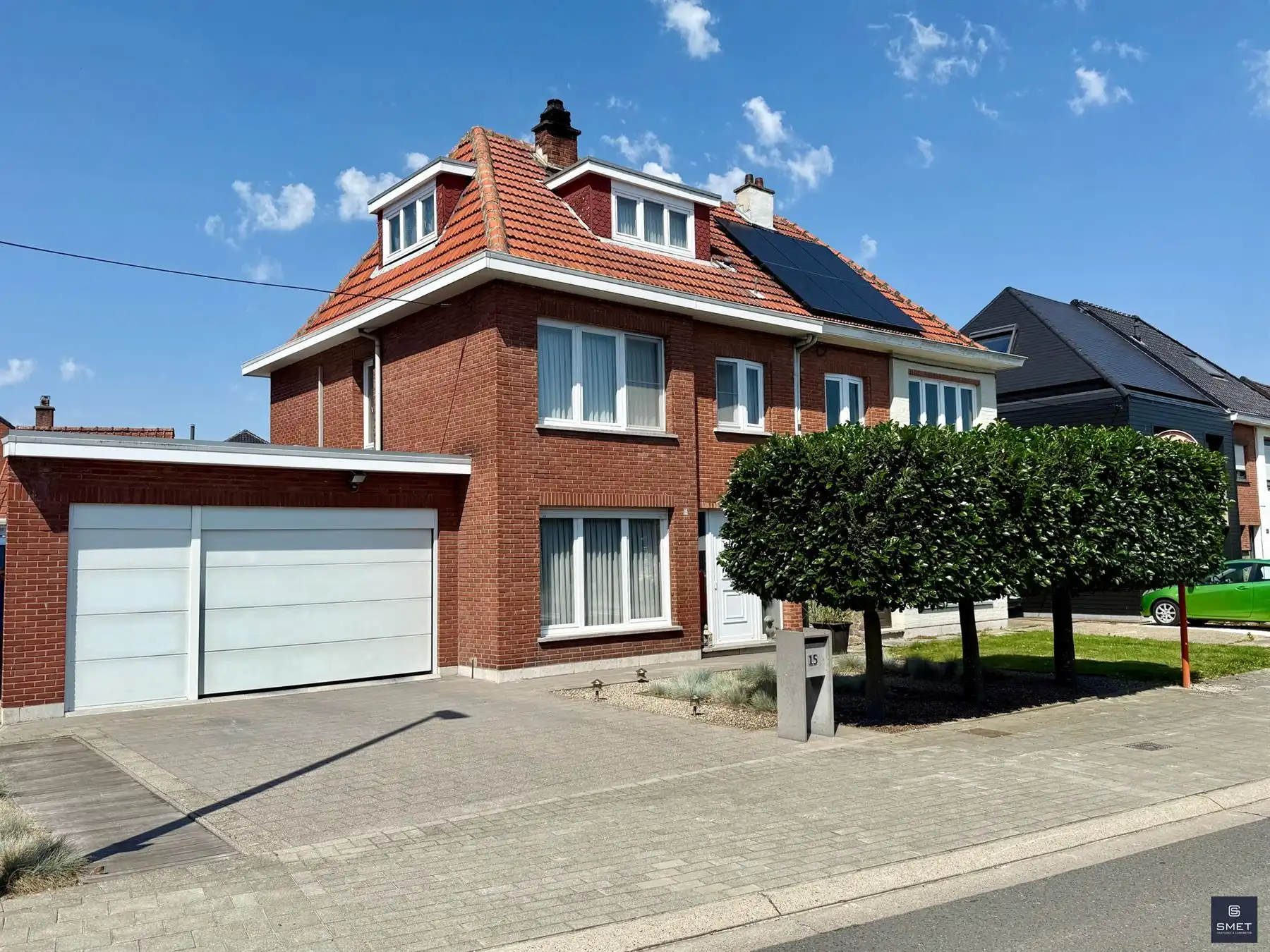 Hoofdfoto van de publicatie: WONING MET VEEL POTENTIEEL