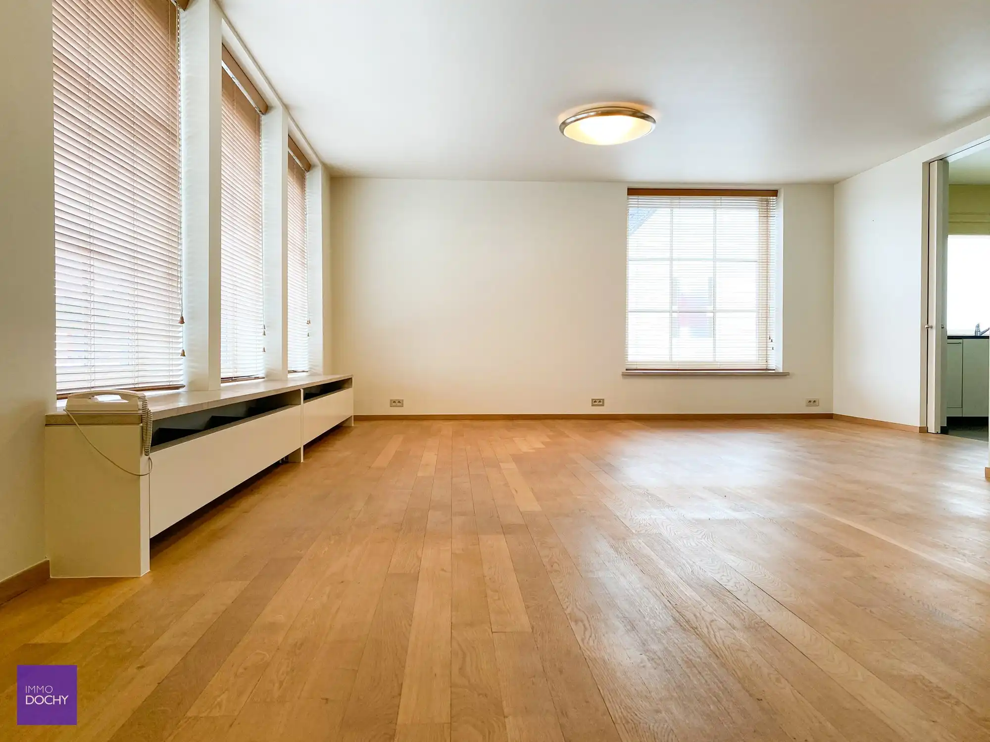 Ruime luxe - verdiepwoning ingericht met de mooiste materialen | Vijfseweg foto 2