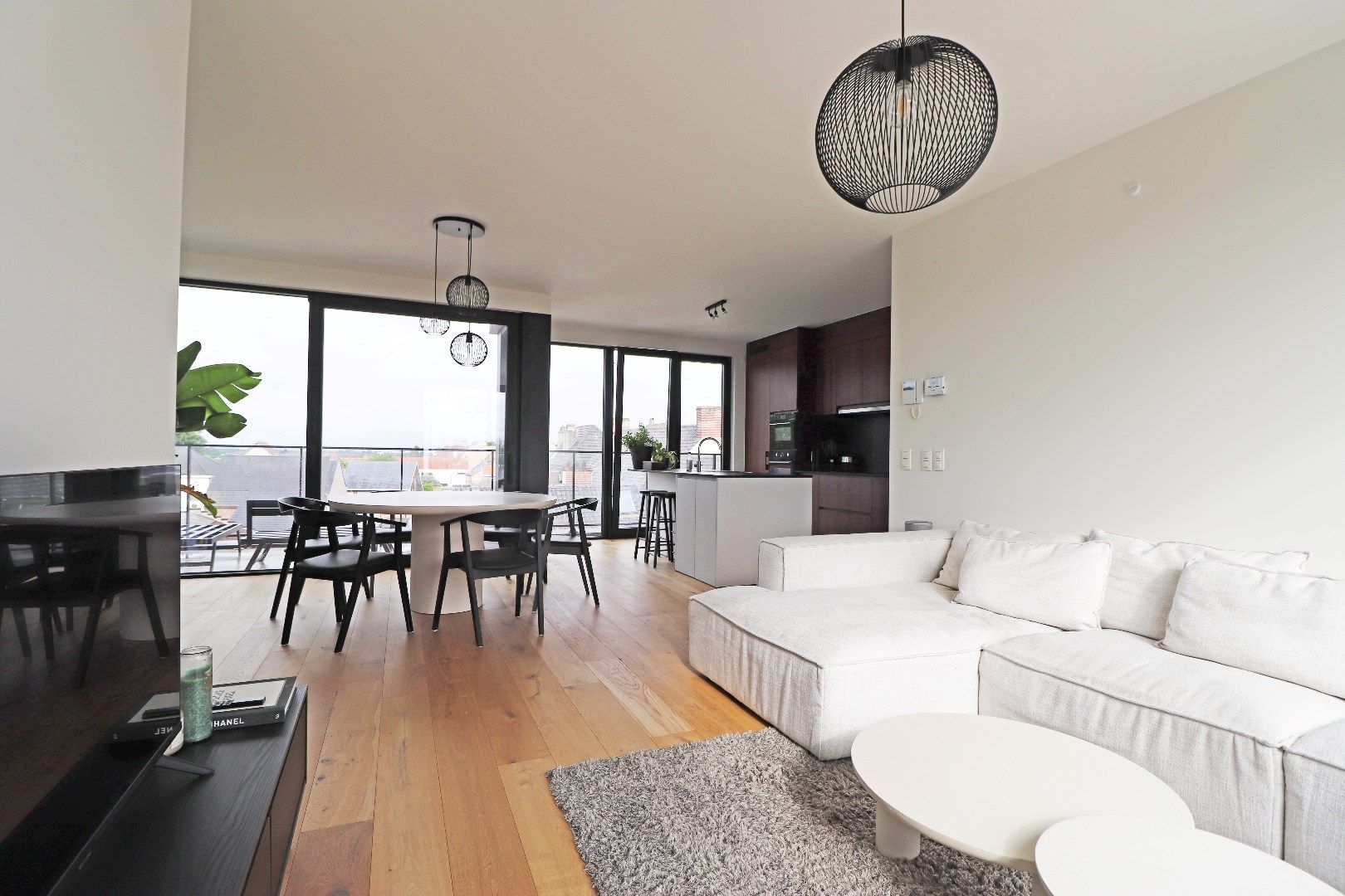 Prachtige penthouse met autostaanplaats foto 2
