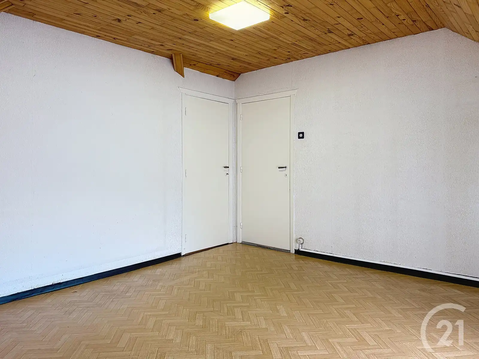 Huis te koop in zeer rustige straat in Houtvenne/Hulshout! foto 13