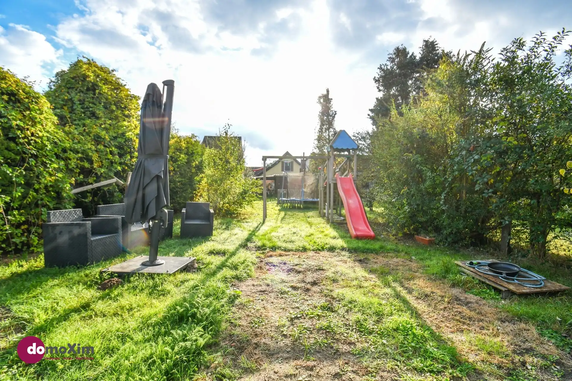 Praktische woning met mooie tuin en uitstekende bereikbaarheid foto 24