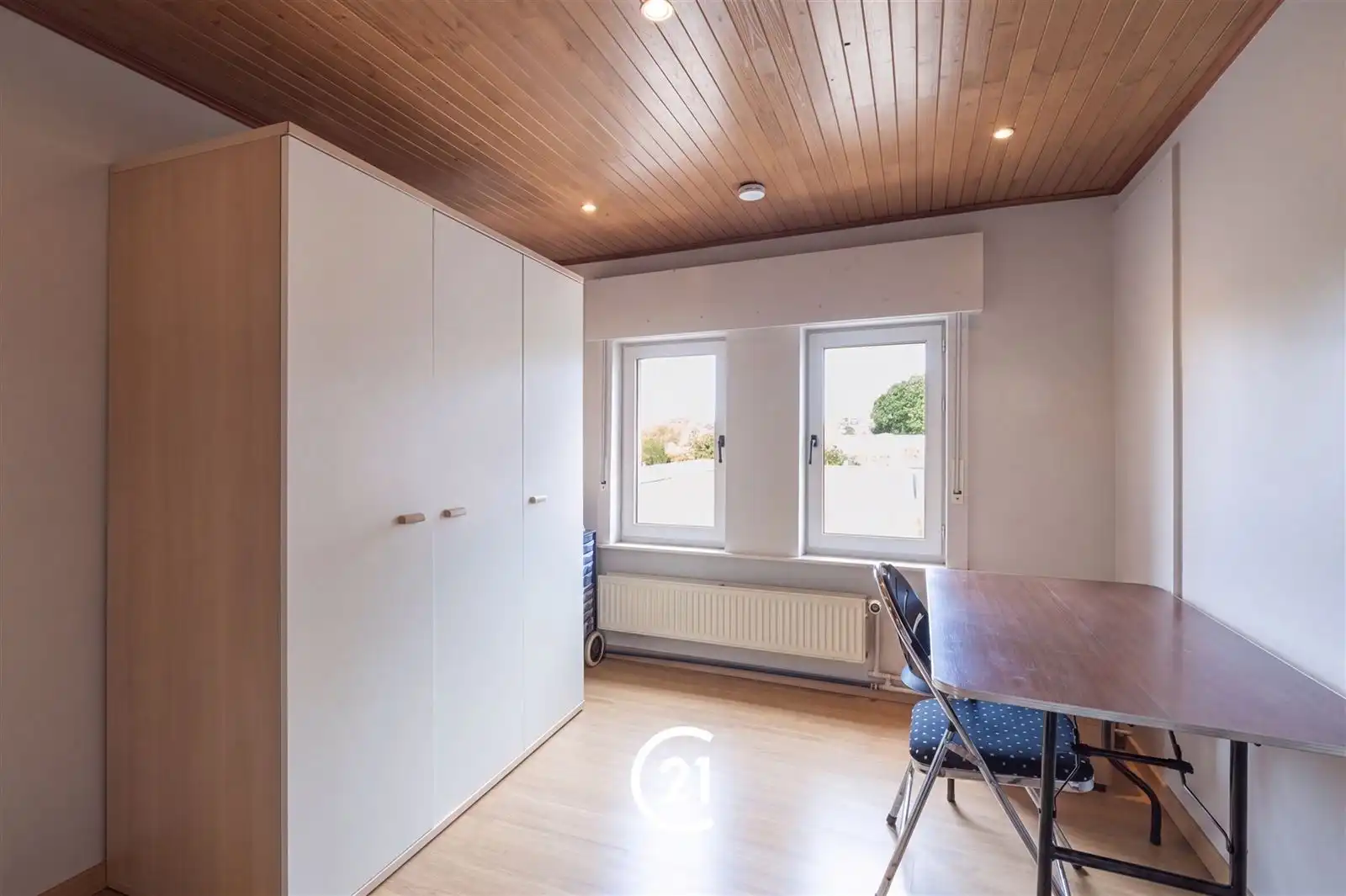 Instapklare woning met verzorgde tuin te Kruisem! foto 9