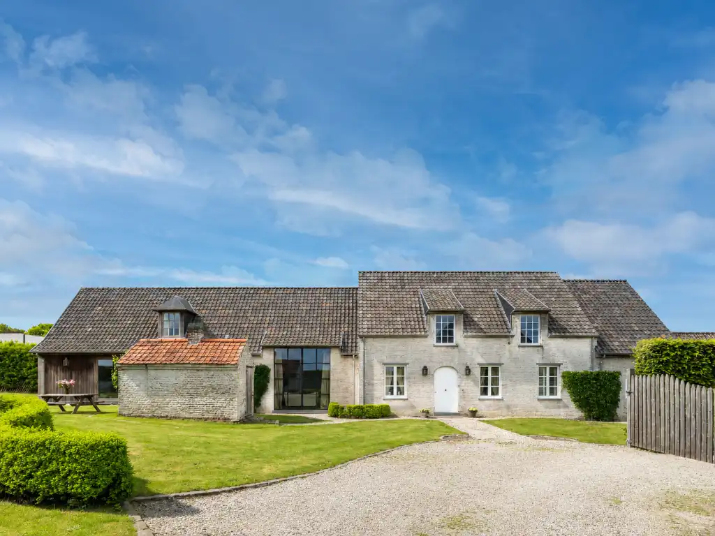 Karaktervolle gerenoveerde hoeve met zwembad en wijngaard op 4.700 m² te Vurste. foto 10