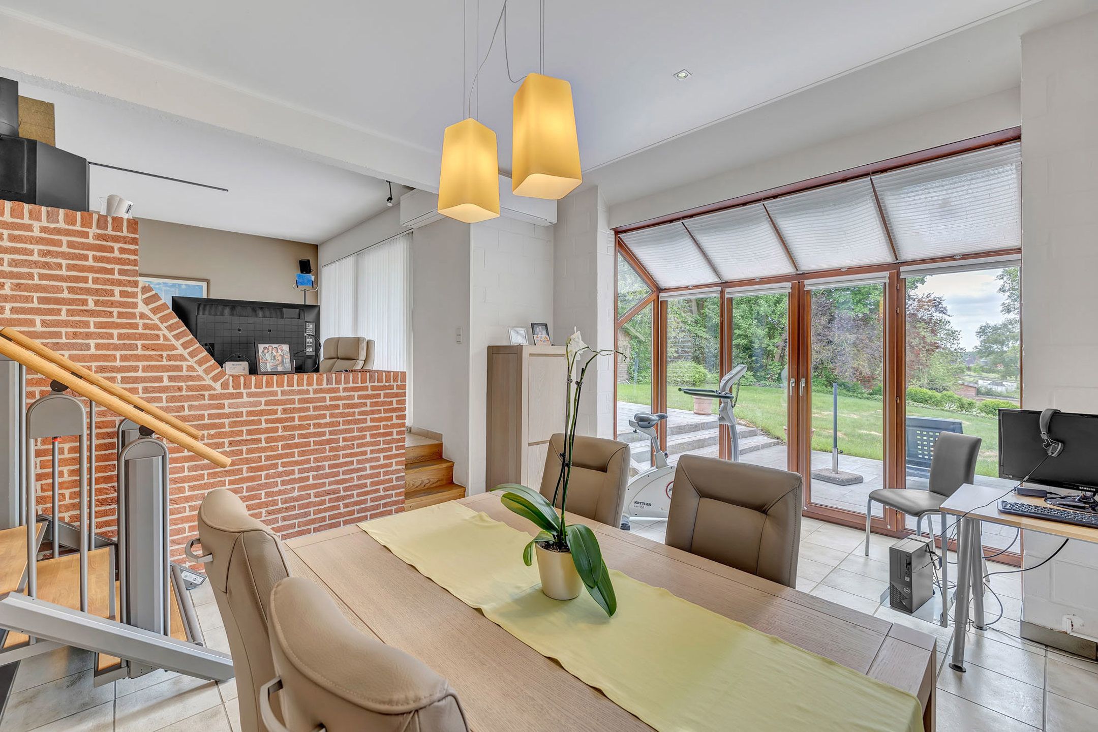 Instapklare woning op unieke locatie foto 3