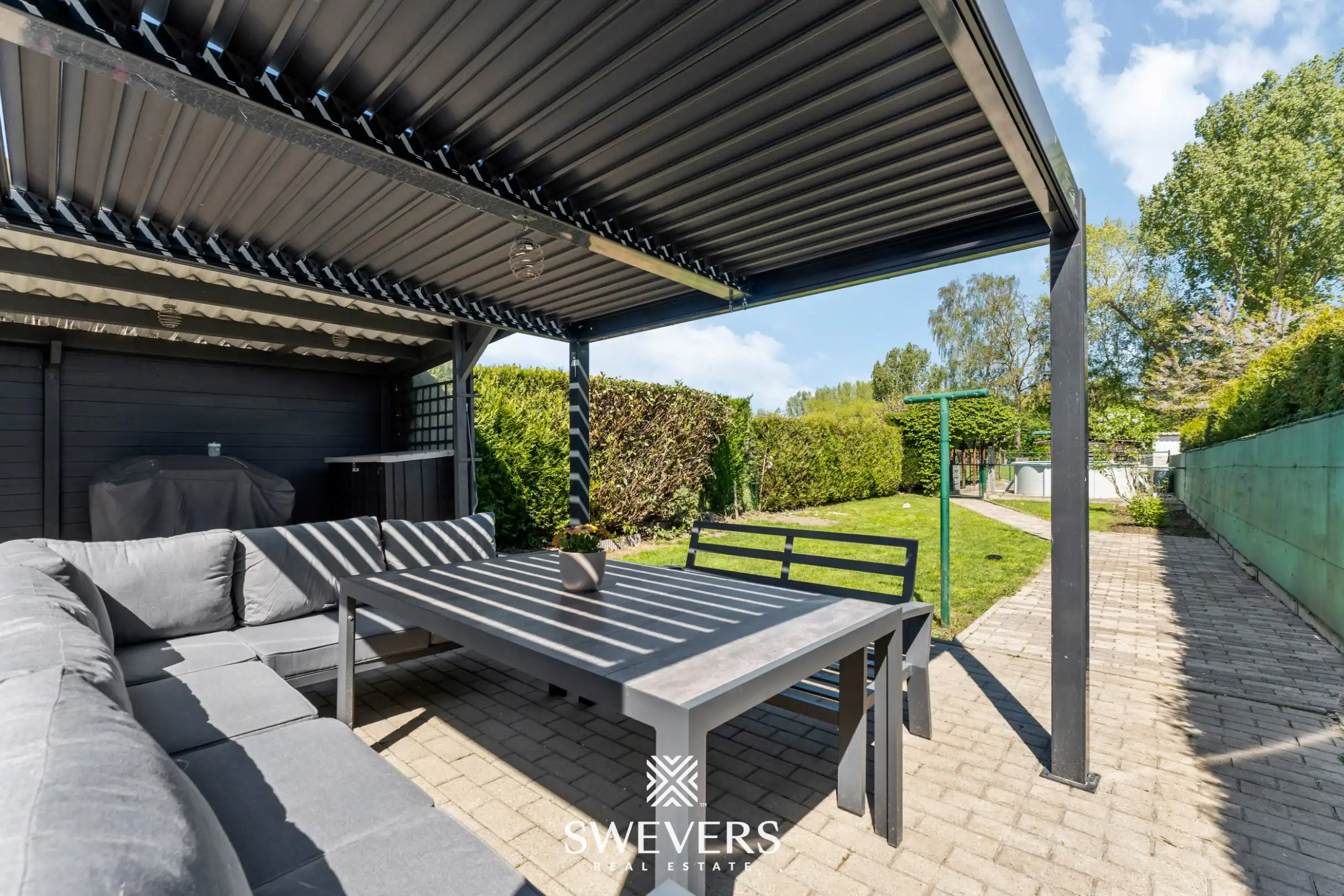 Instapklare, volledig gerenoveerde rijwoning met 3 slaapkamers en ruime tuin in Wellen foto 19